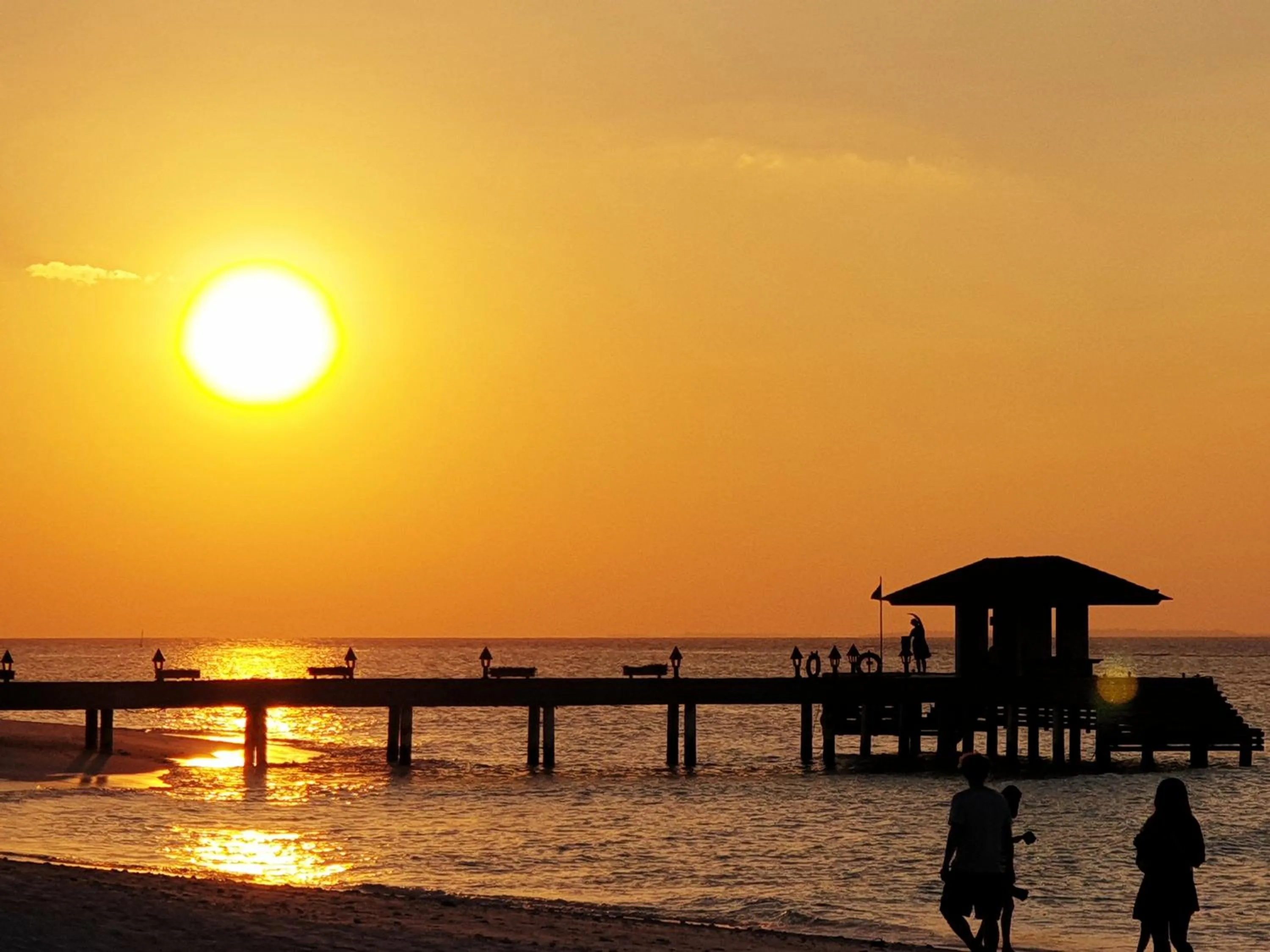 Sunset in The Barefoot Eco Hotel