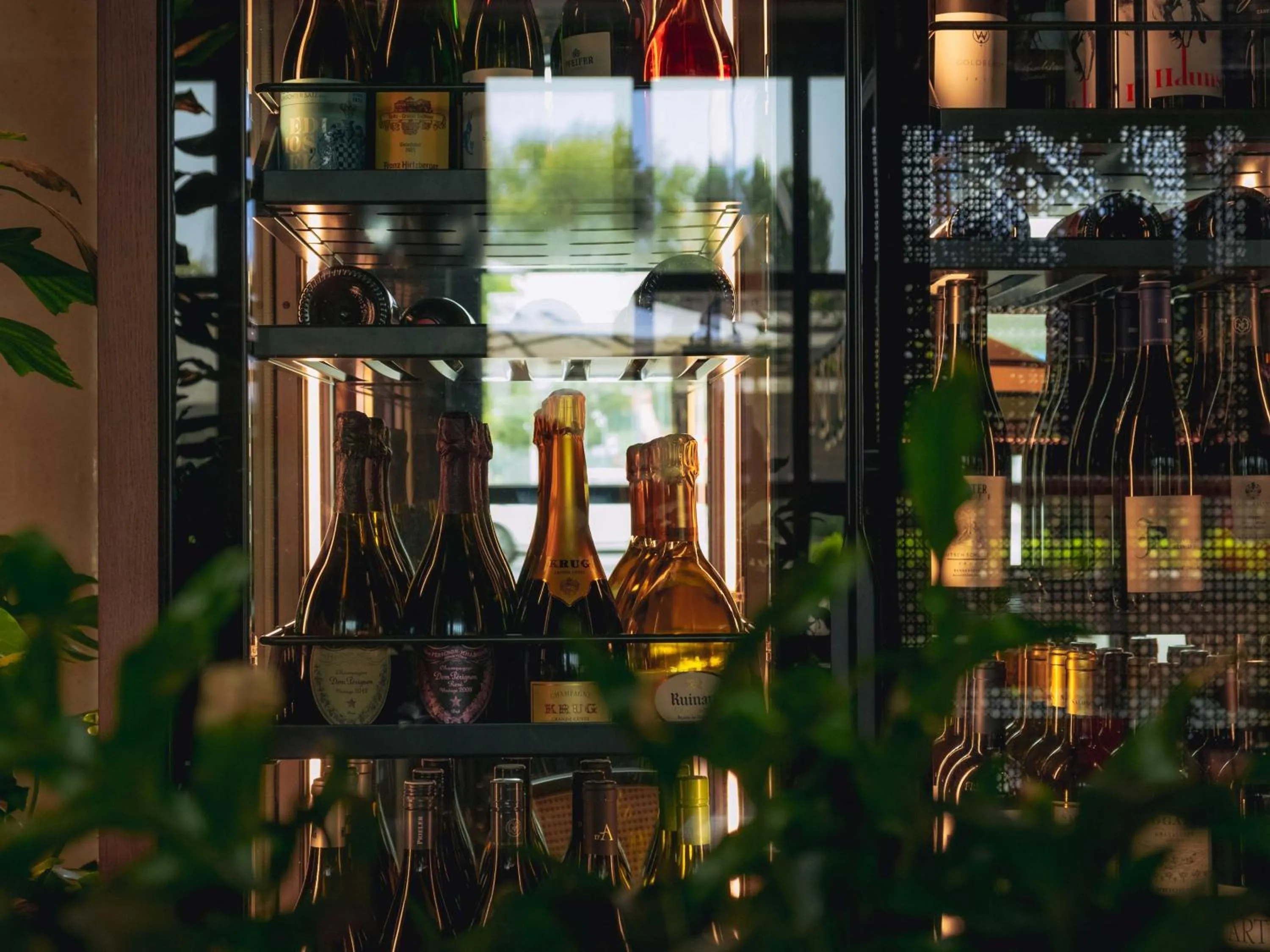 Lounge or bar in Hotel Schani UNO City