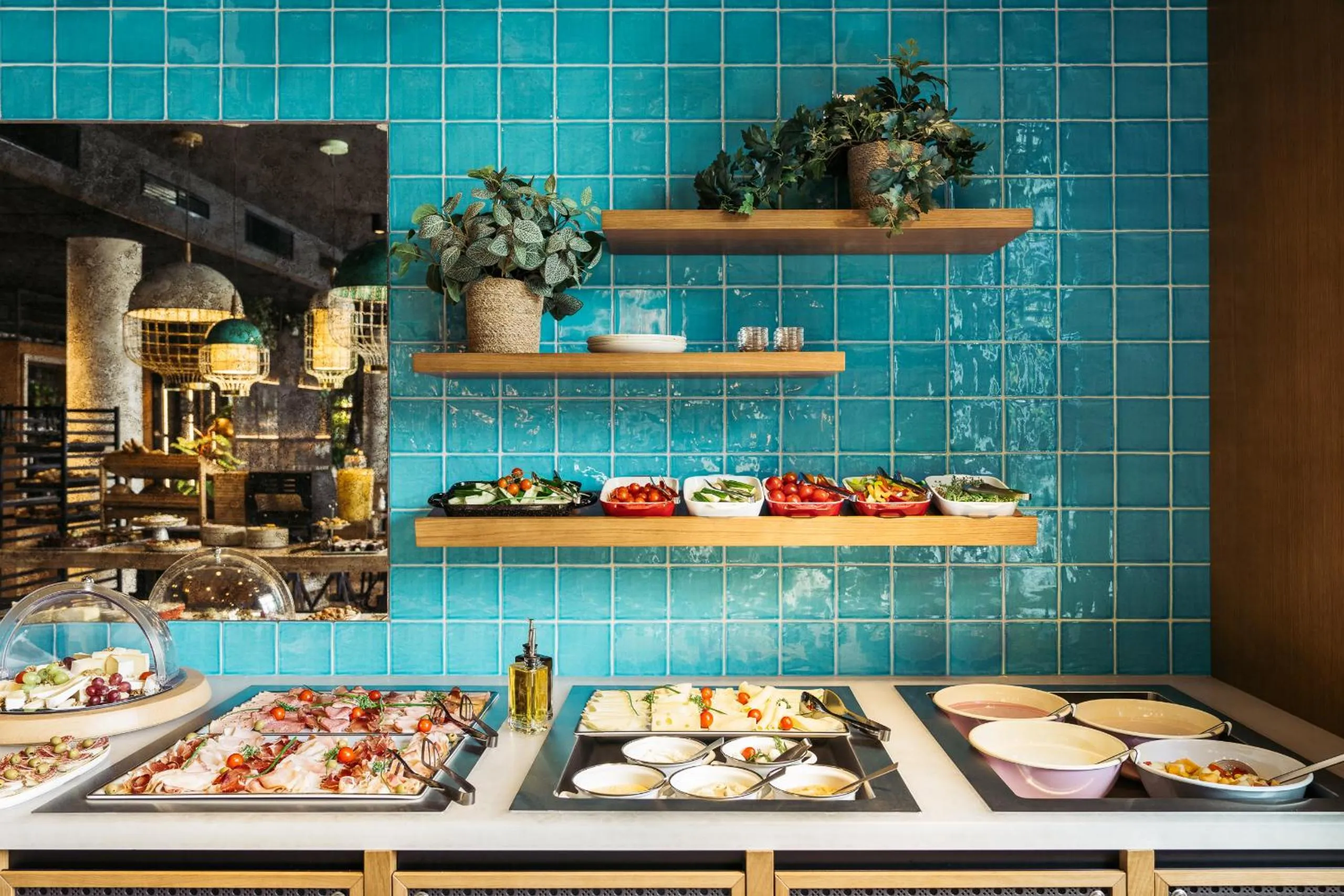 Breakfast in Hotel Schani UNO City