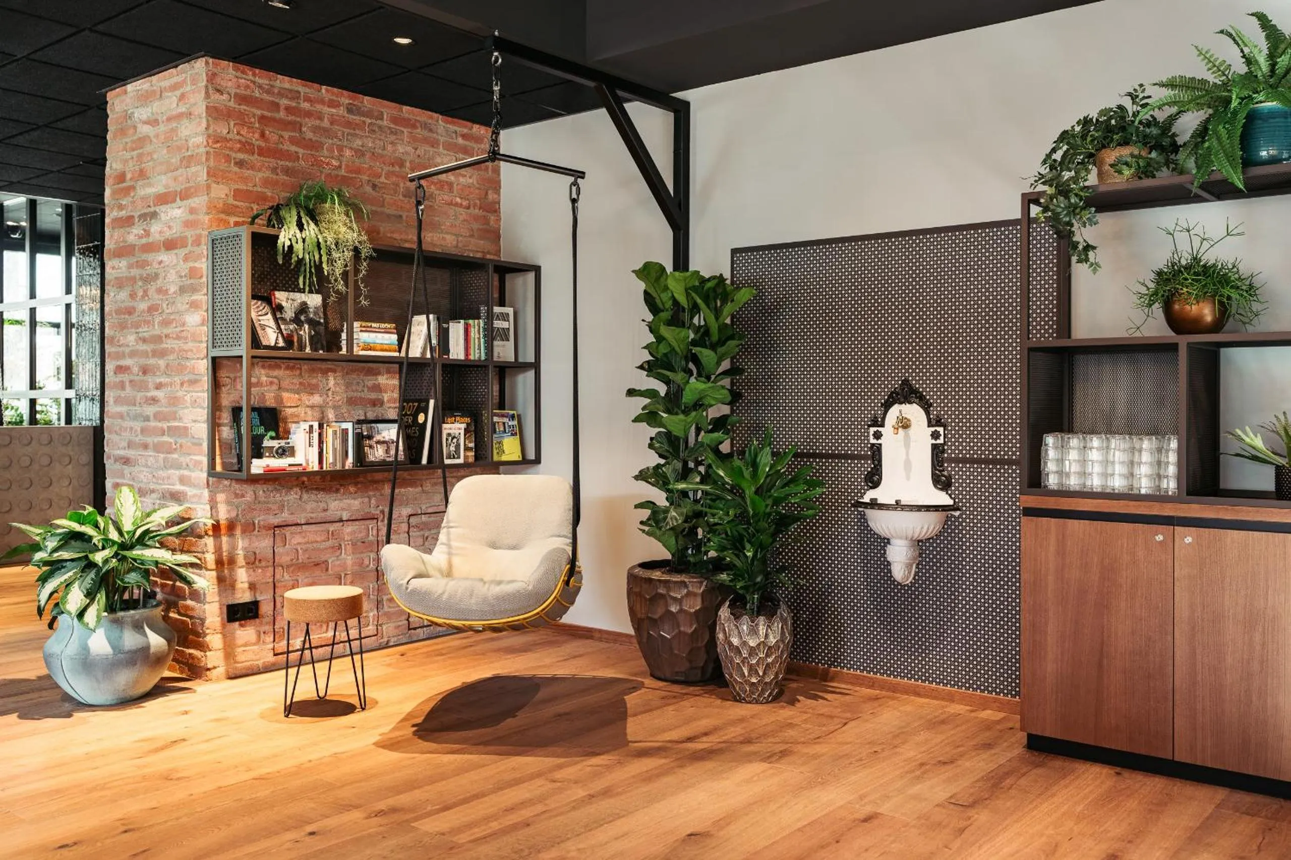 Lounge or bar in Hotel Schani UNO City