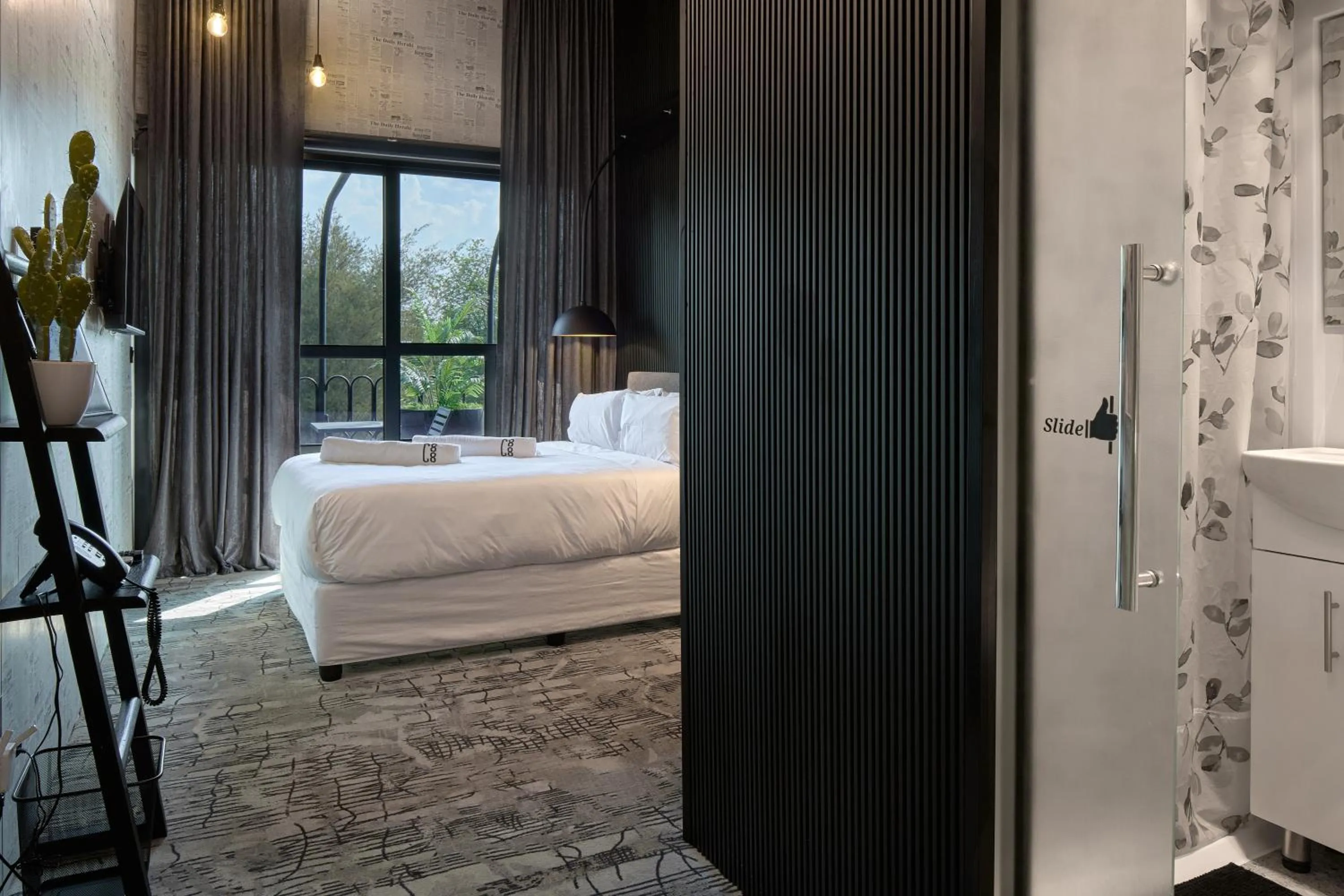 Photo of the whole room, Bed in Cargo88 Hotel