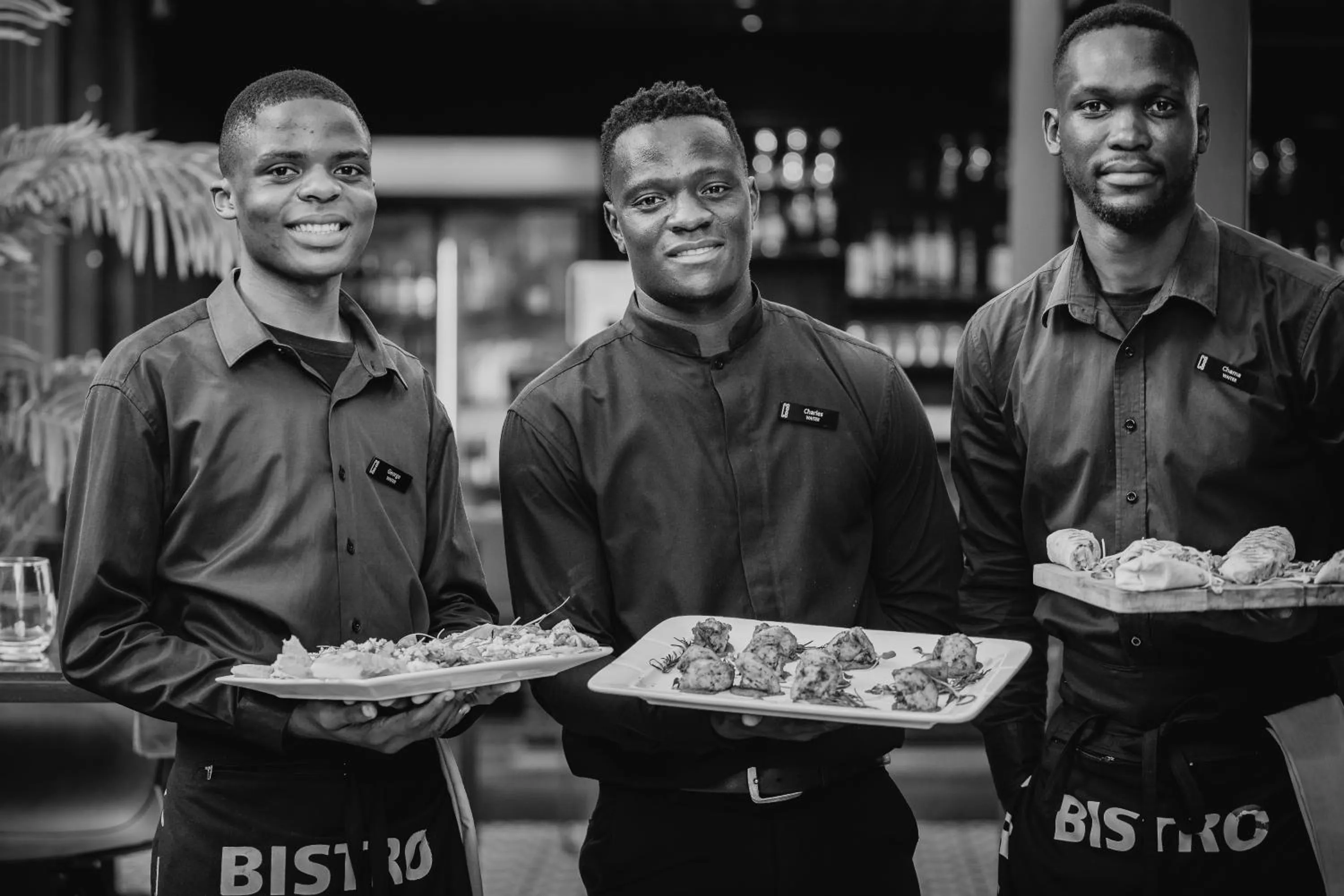 Restaurant/places to eat in Cargo88 Hotel