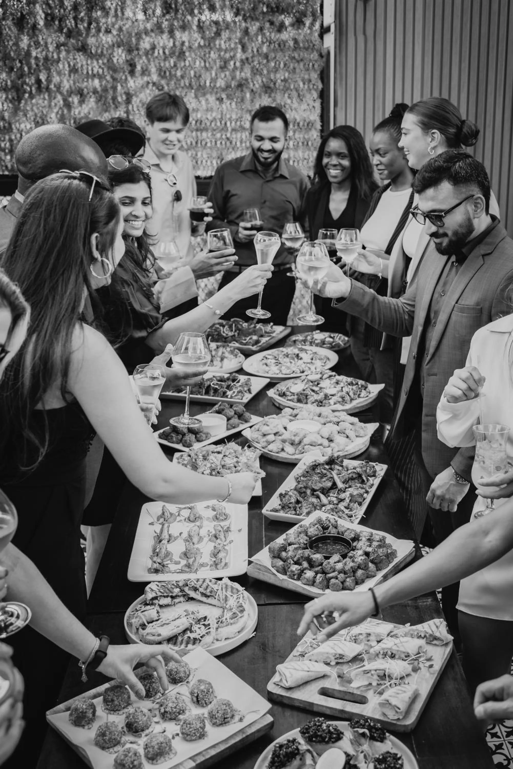 Restaurant/places to eat in Cargo88 Hotel