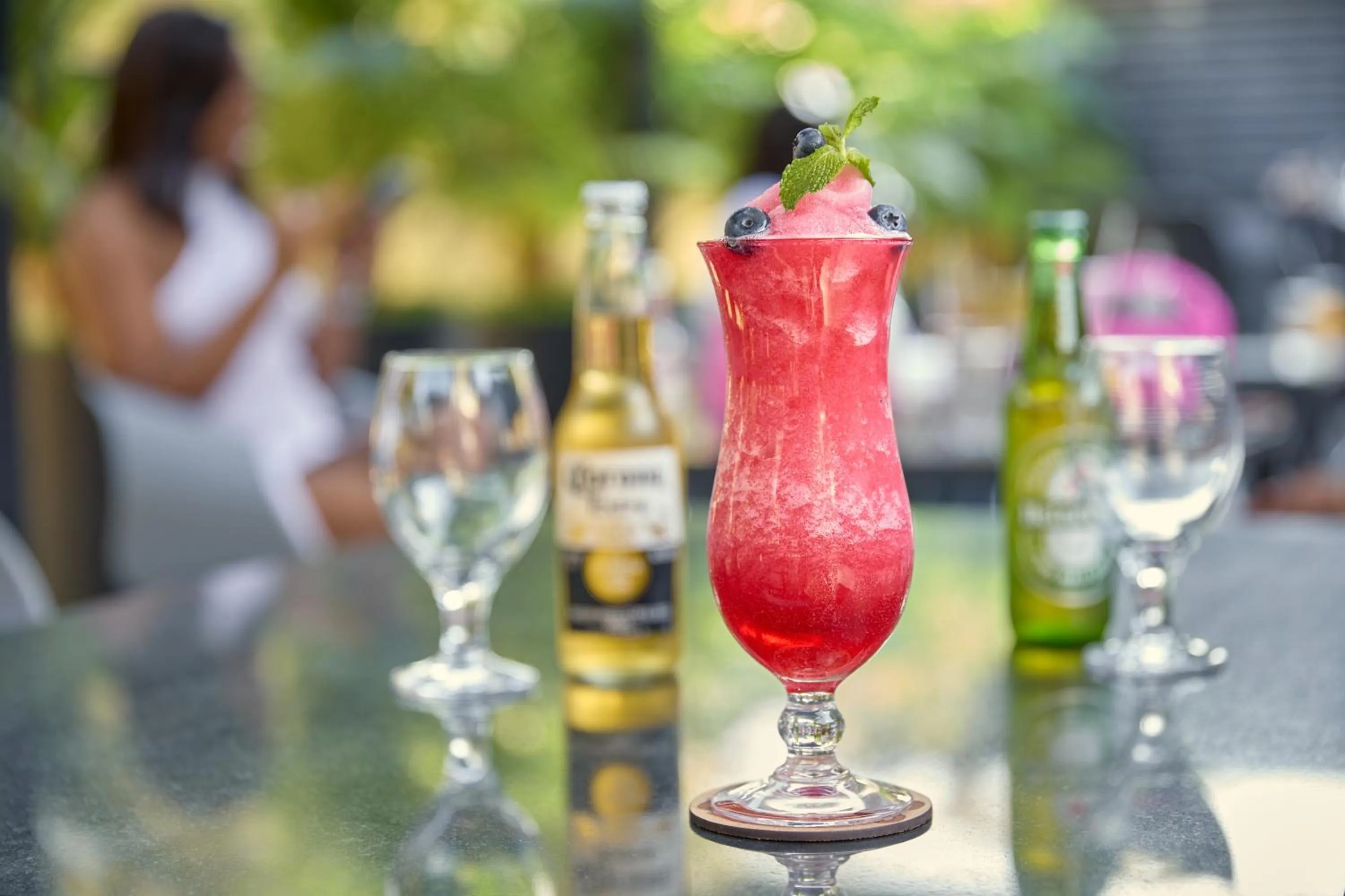 Restaurant/places to eat in Cargo88 Hotel