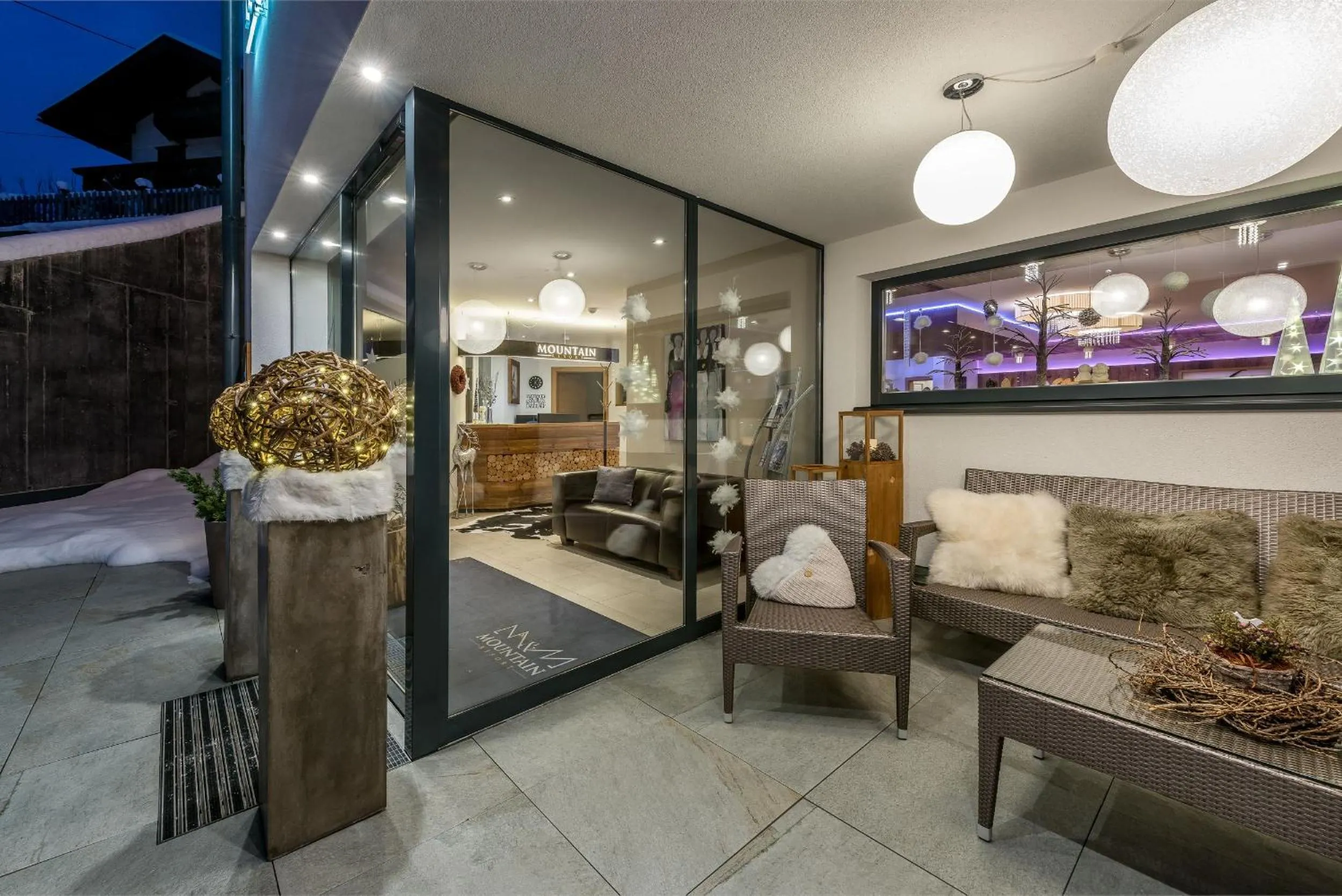 Facade/entrance in Mountain Resort M&M