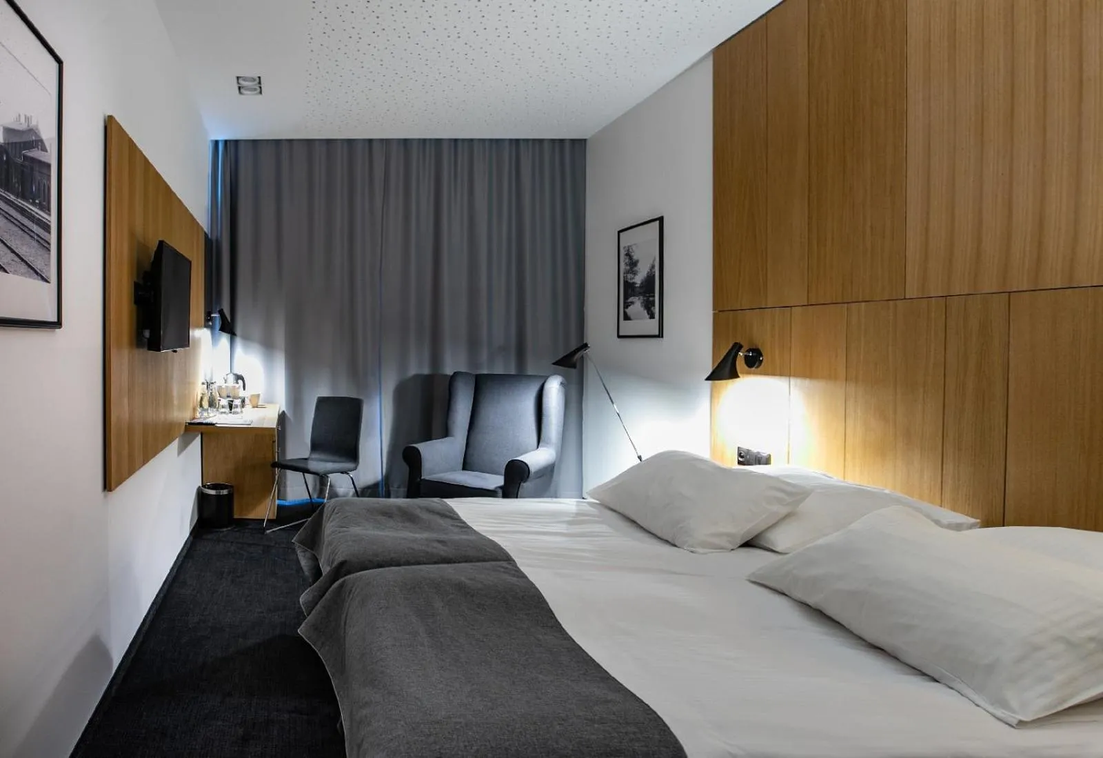 Bed in Hotel Olimp Business & Spa