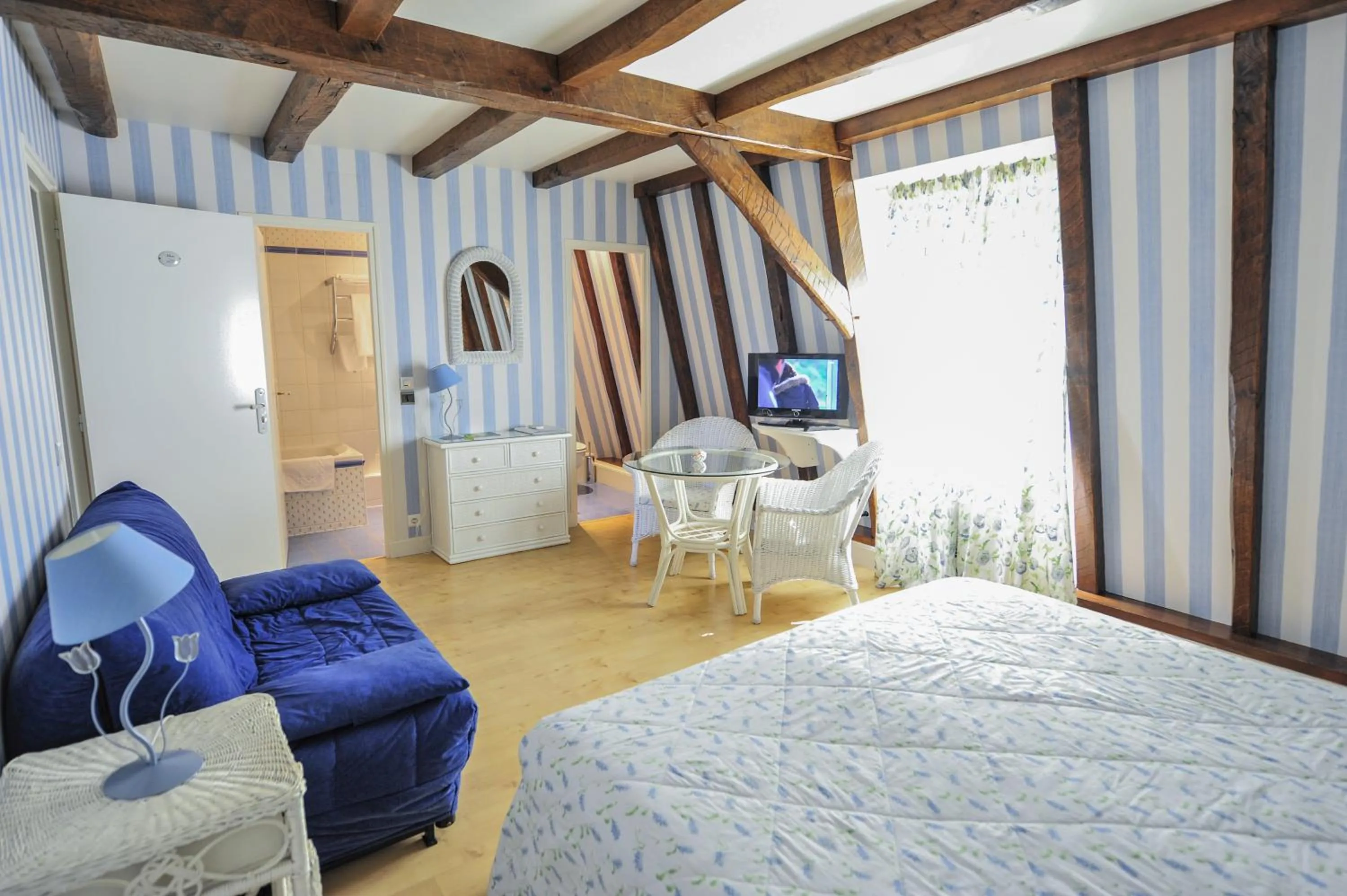 Photo of the whole room, Bed in Villa Ric
