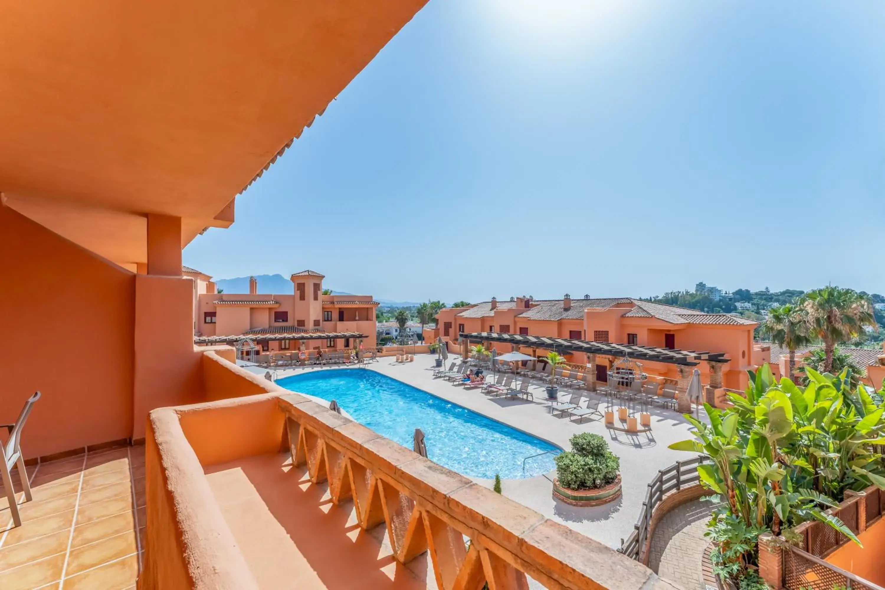 PREMIUM TWO BEDROOM APARTMENT WITH VIEWS in Royal Marbella Golf Resort PREMIUM TWO BEDROOM APARTMENT WITH VIEWS in Royal Marbella Golf Resort