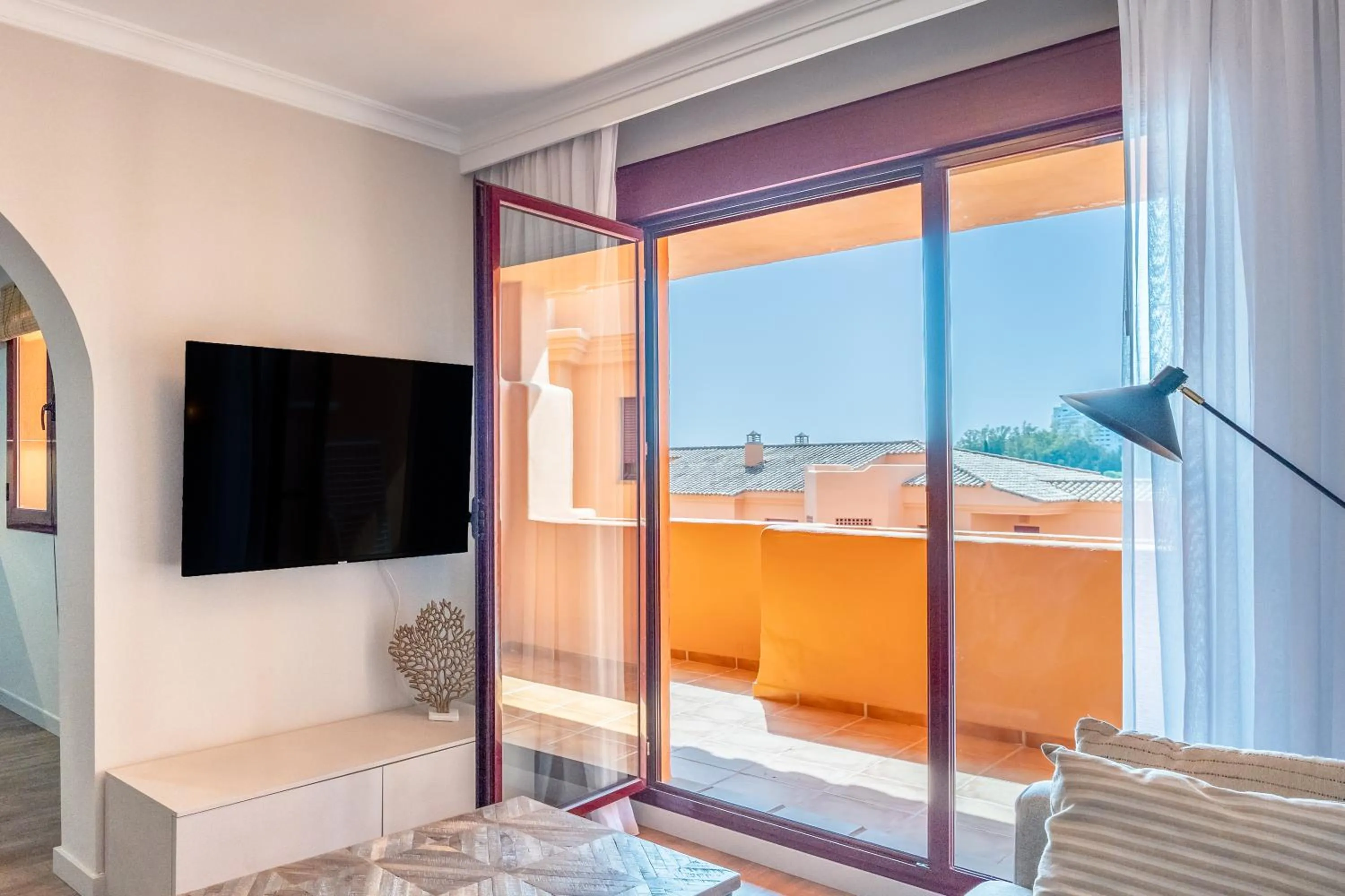 Living room, Bed in Royal Marbella Golf Resort