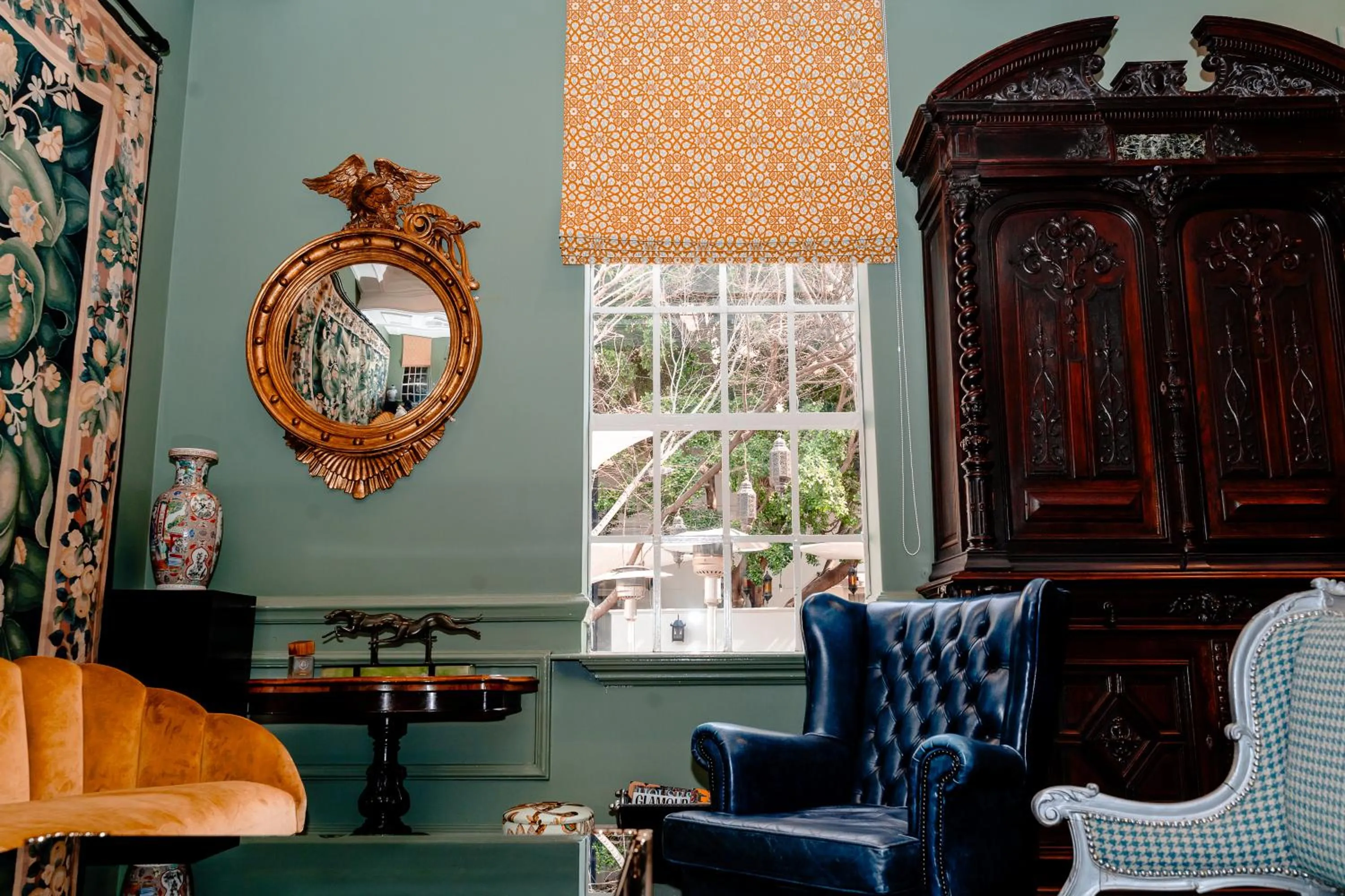 Living room in The Monarch Hotel