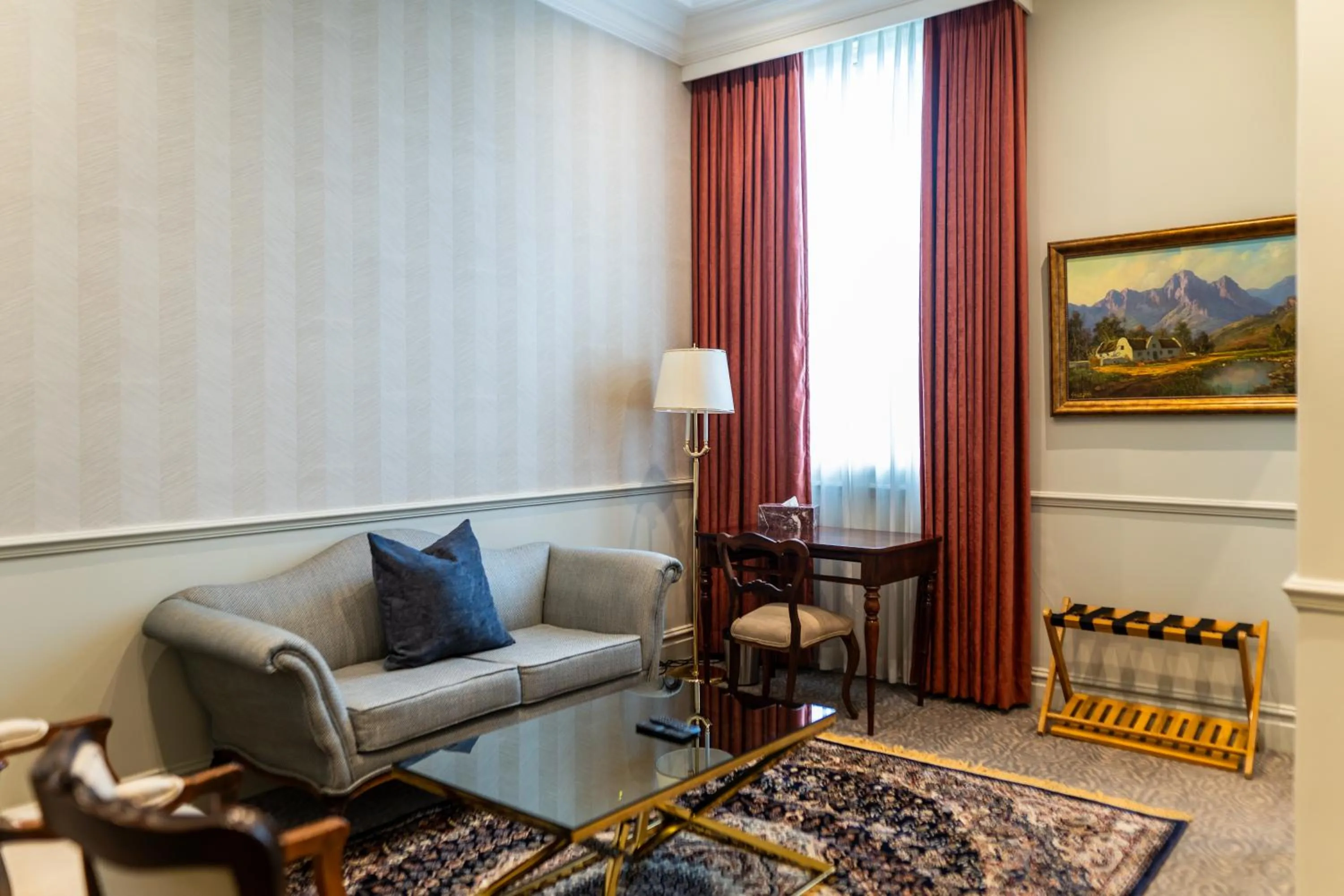 Living room in The Monarch Hotel