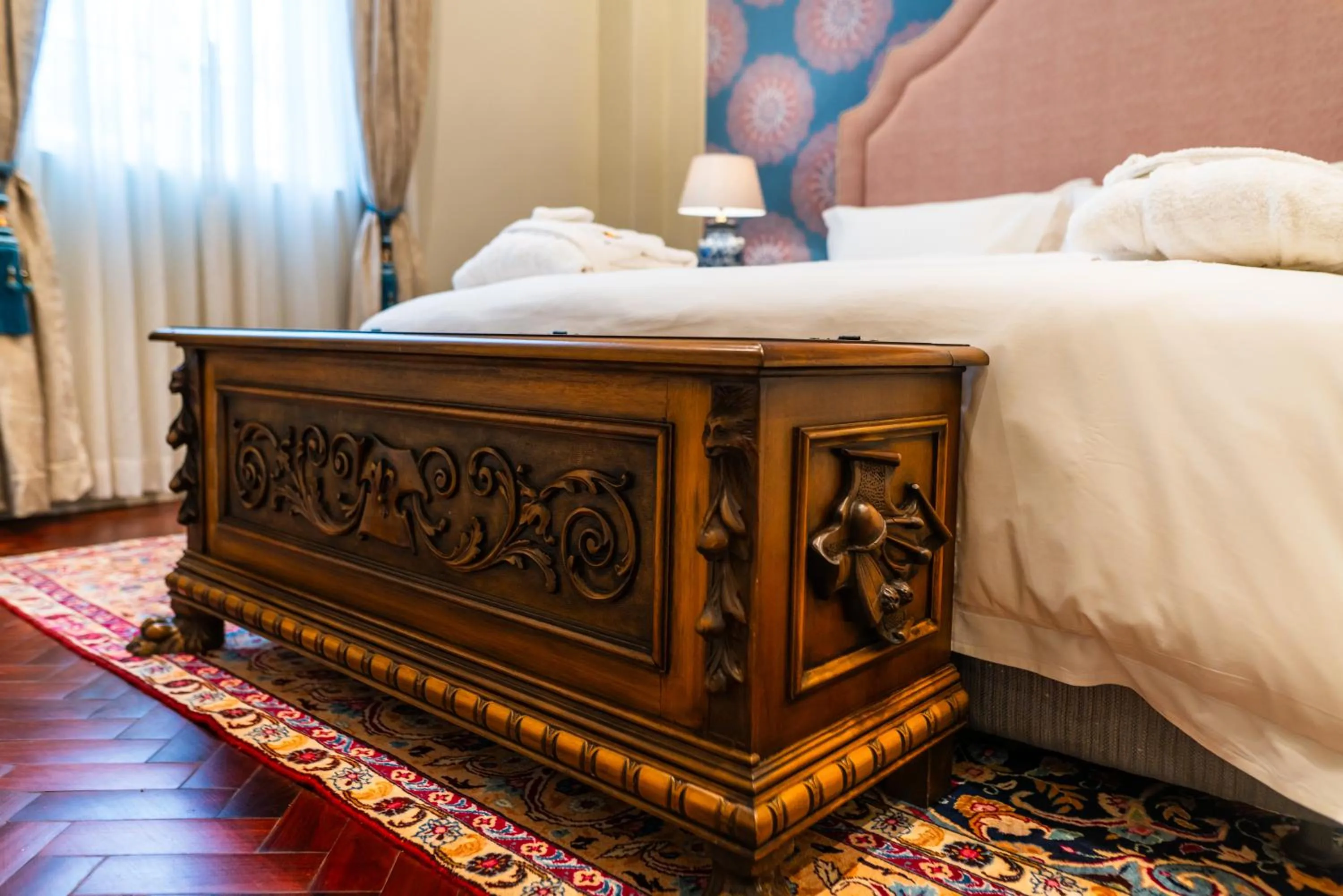 Decorative detail, Bed in The Monarch Hotel