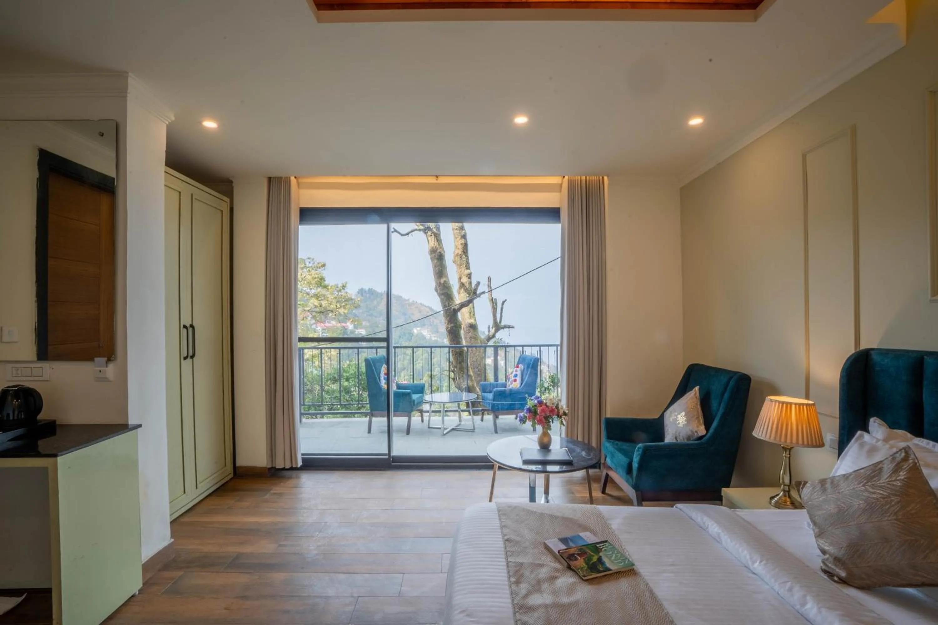 Bed in Perfectstayz Premium Westend at Mall Road