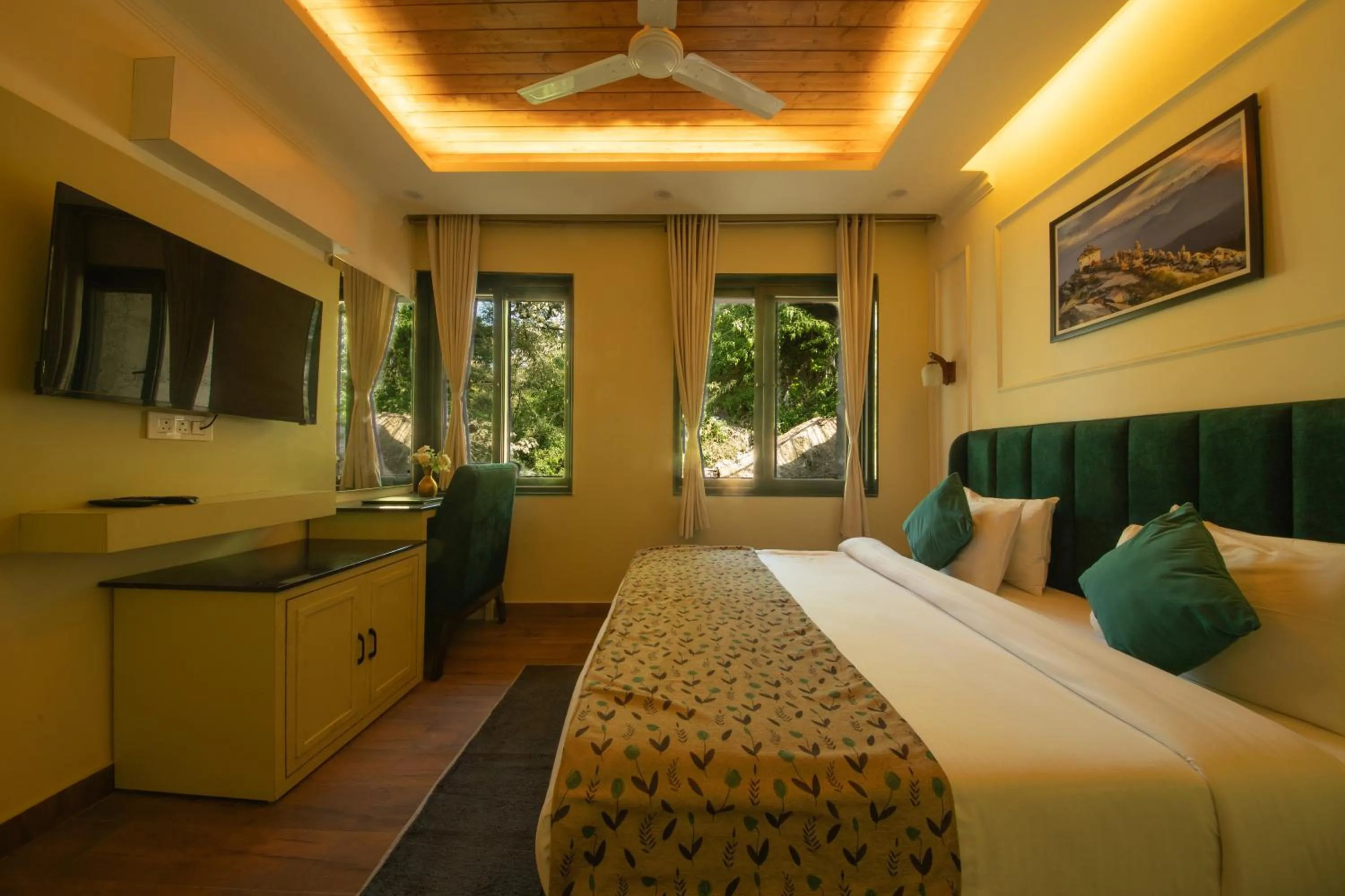Bed in Perfectstayz Premium Westend at Mall Road