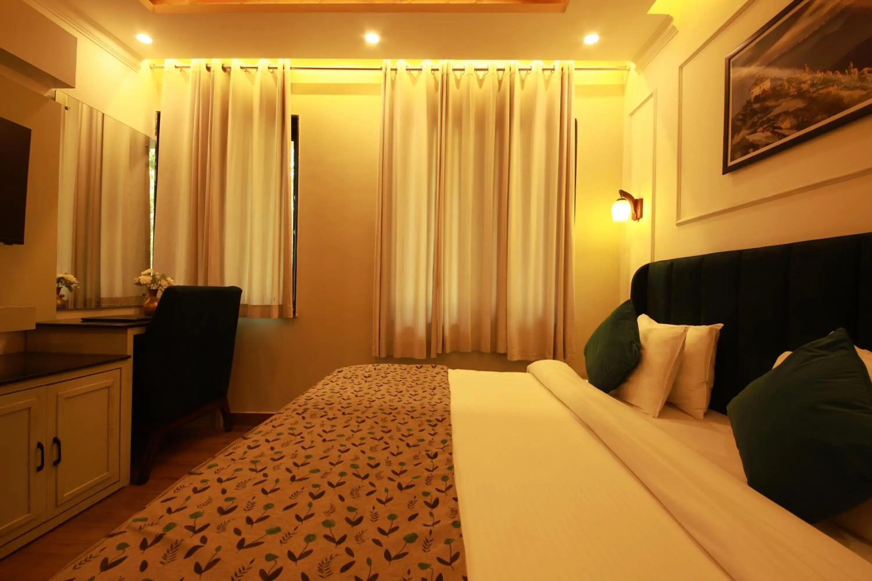 Deluxe Double Room in Perfectstayz Premium Westend at Mall Road Deluxe Double Room in Perfectstayz Premium Westend at Mall Road