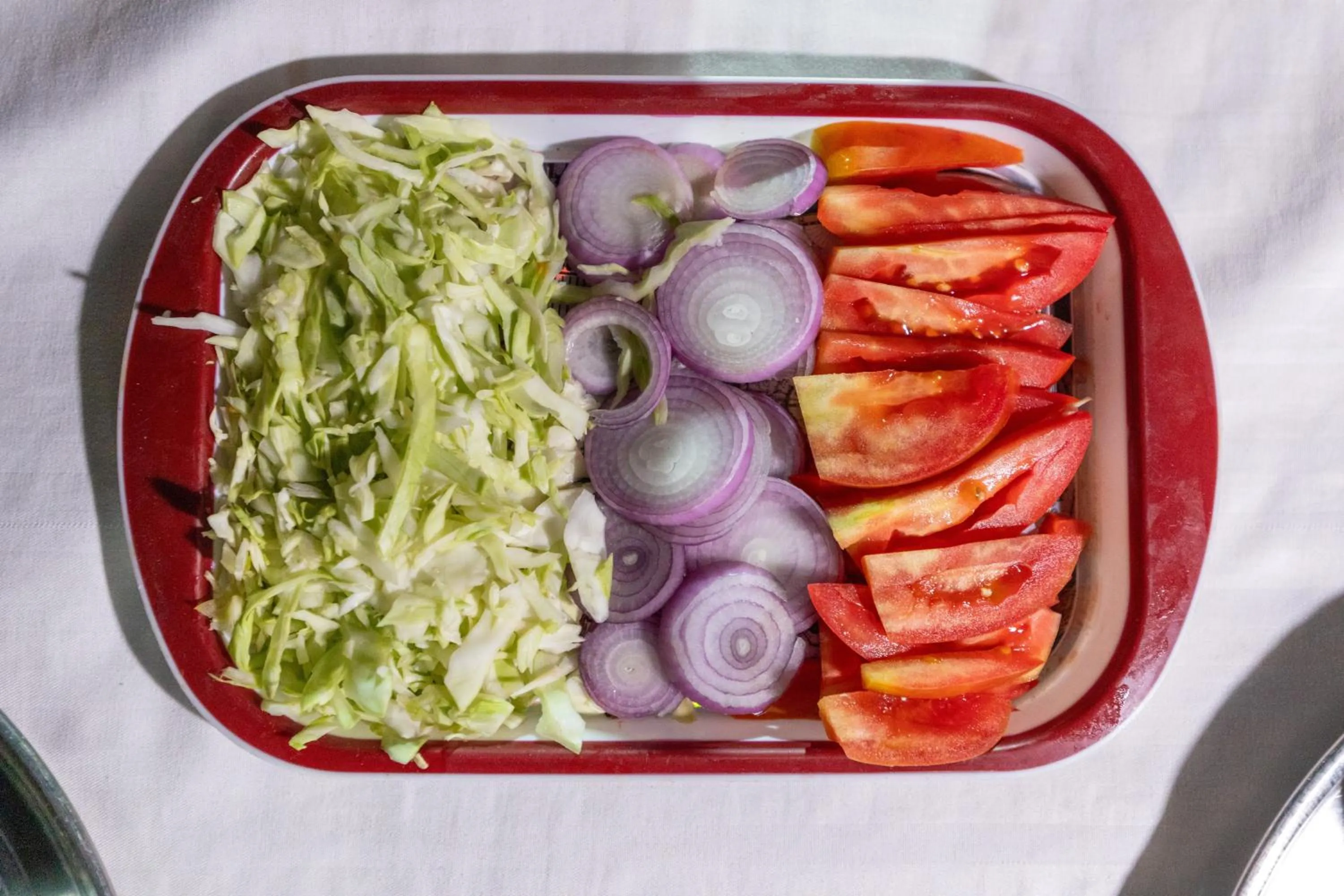 Food and drinks in AamraKunj Gir Resort