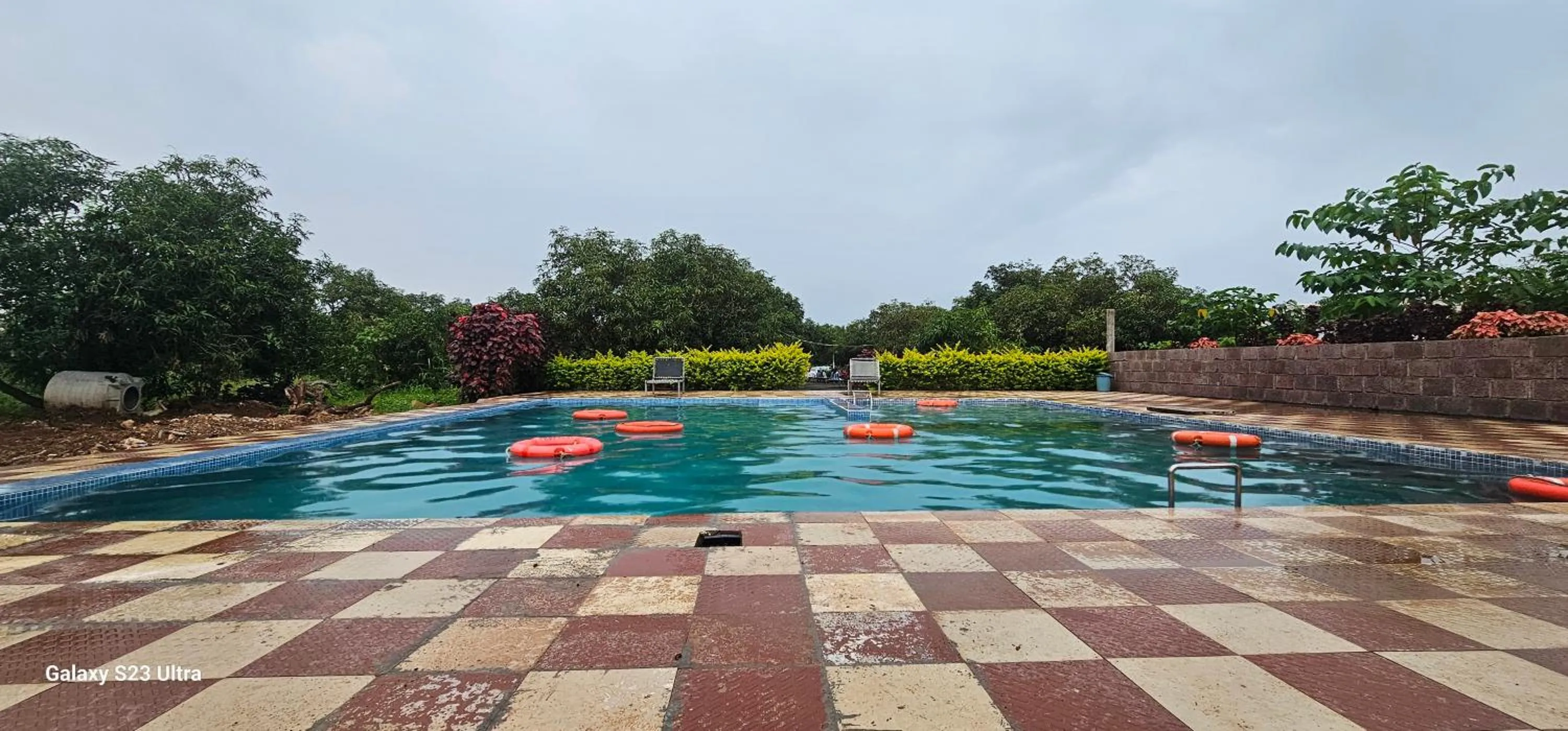 Swimming pool in AamraKunj Gir Resort