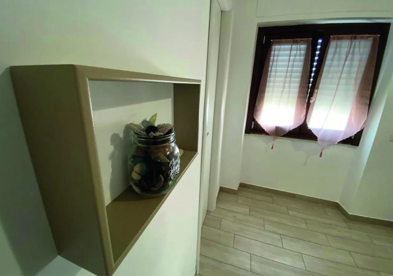 Decorative detail in Le casette di Frà Studios