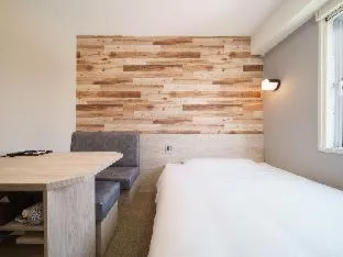 Bed in Super Hotel Shinagawa Aomono-Yokocho