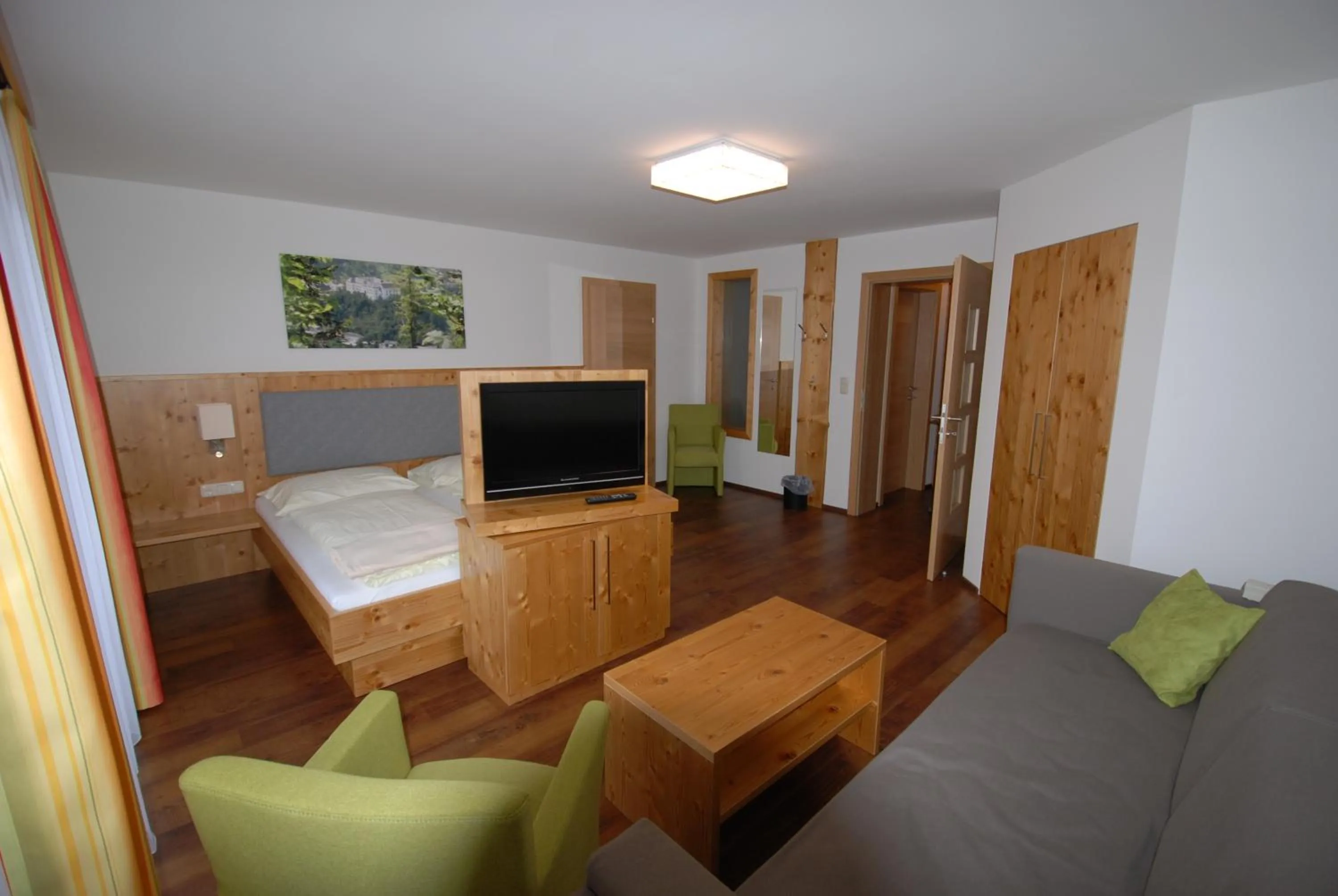 Living room, Bed in Hotel Käferhube