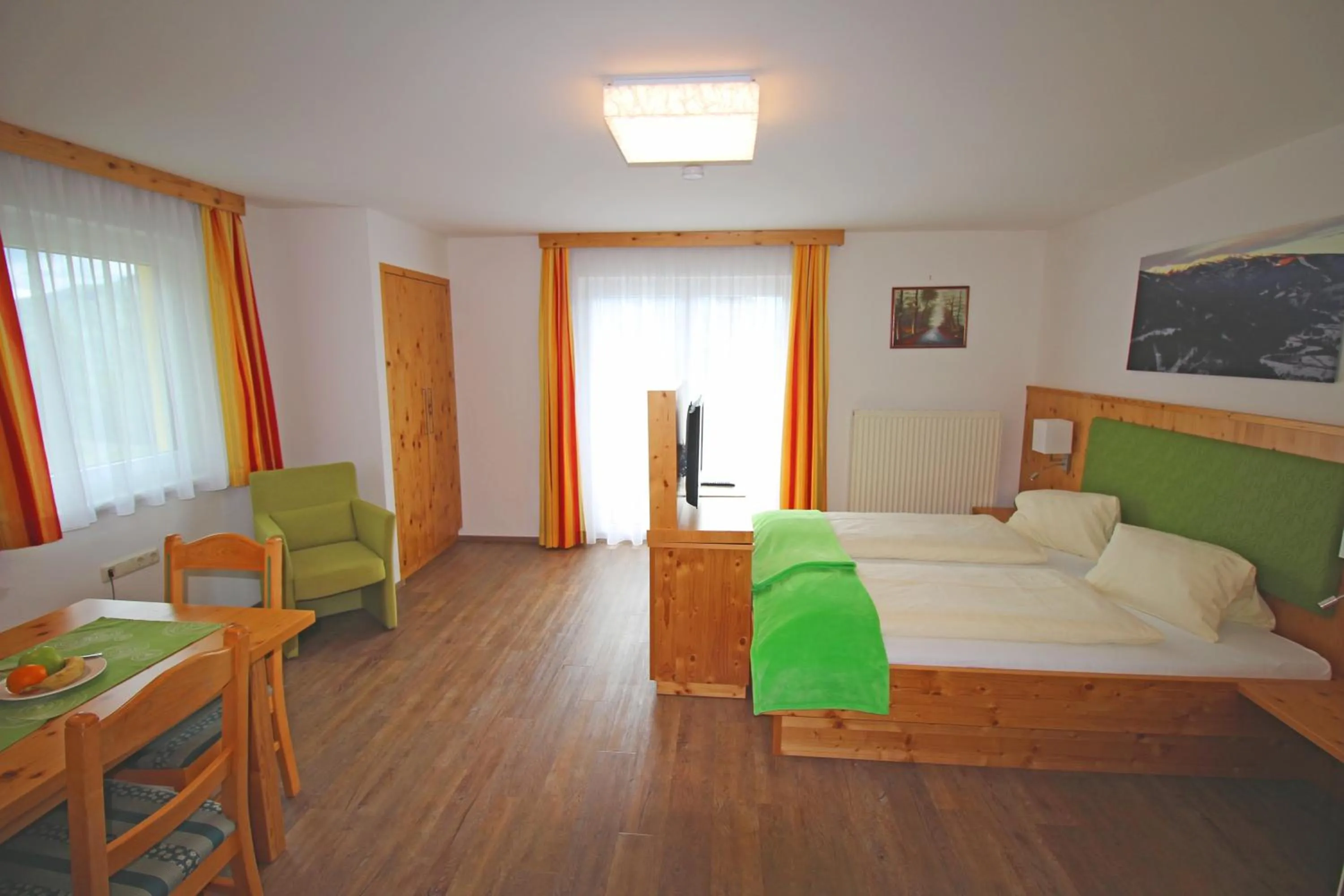 Photo of the whole room, Bed in Hotel Käferhube