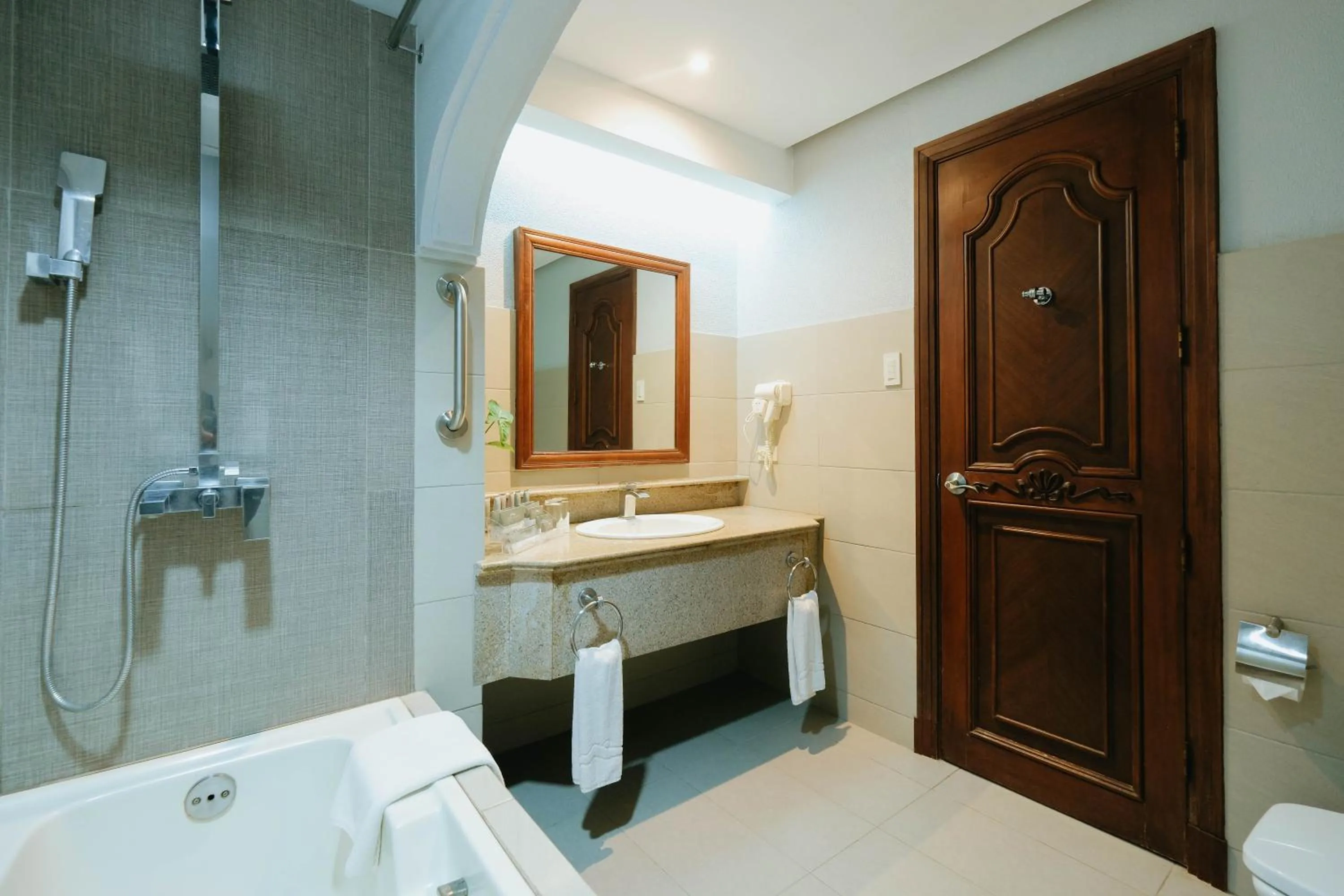 Bathroom in The Suites At Mount Malarayat