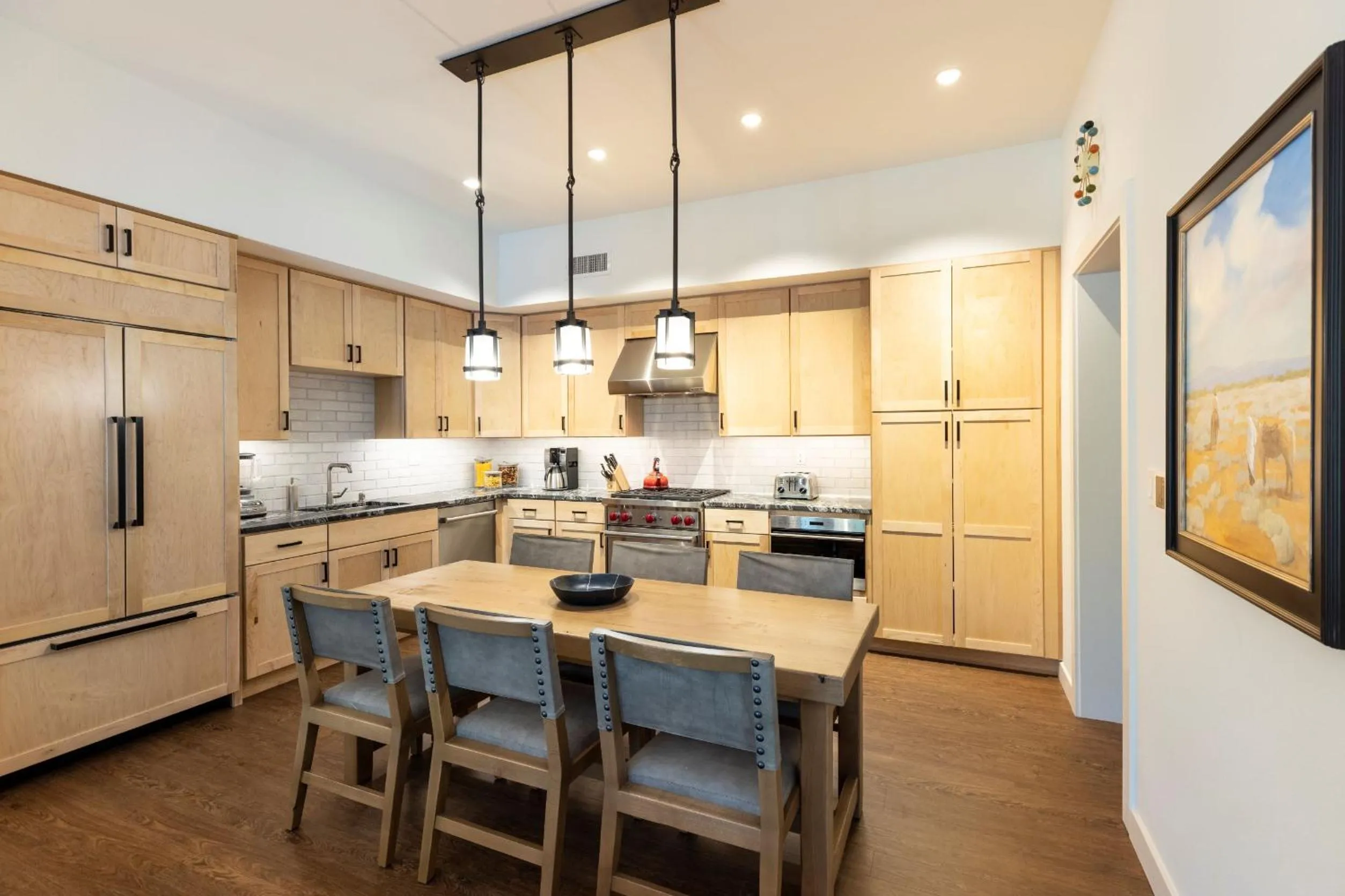 Kitchen or kitchenette in The Blake Residences
