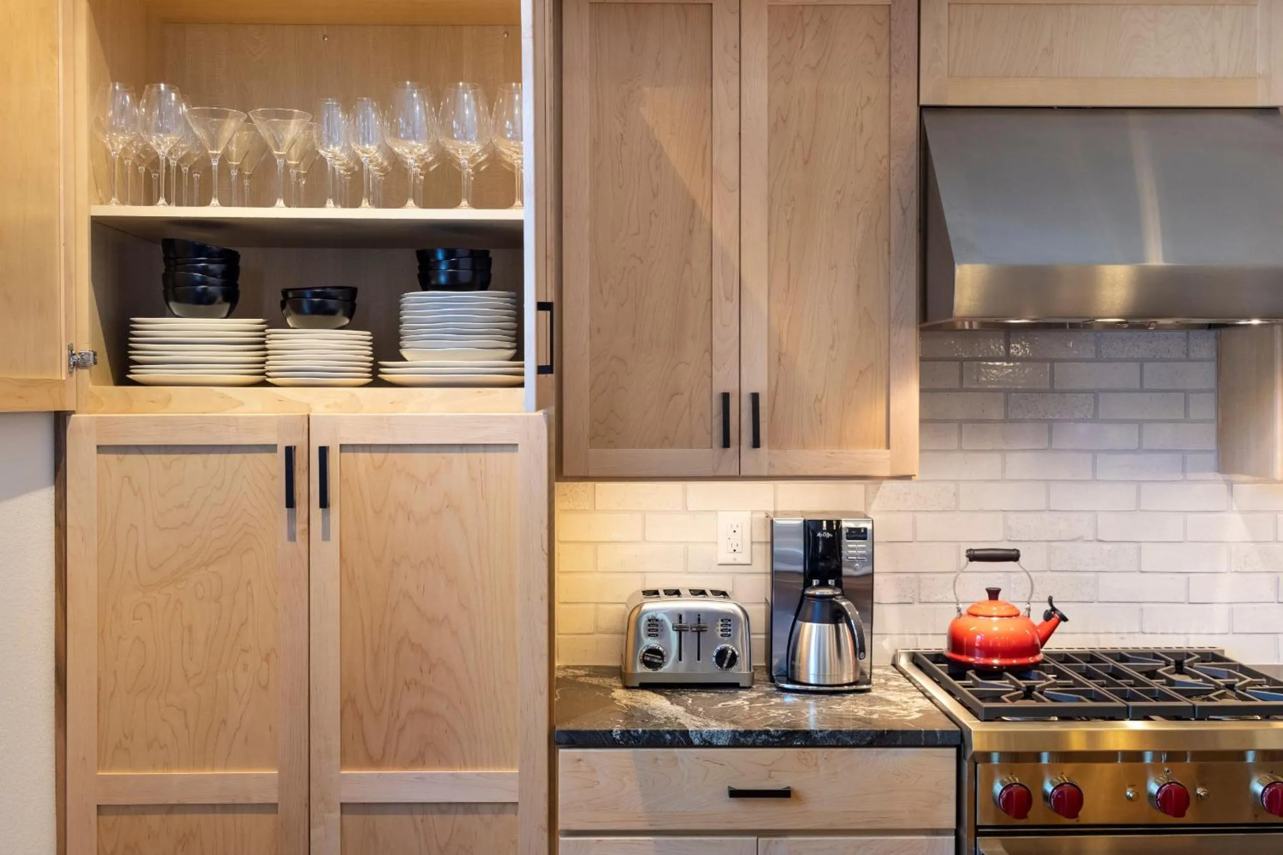 Kitchen or kitchenette in The Blake Residences