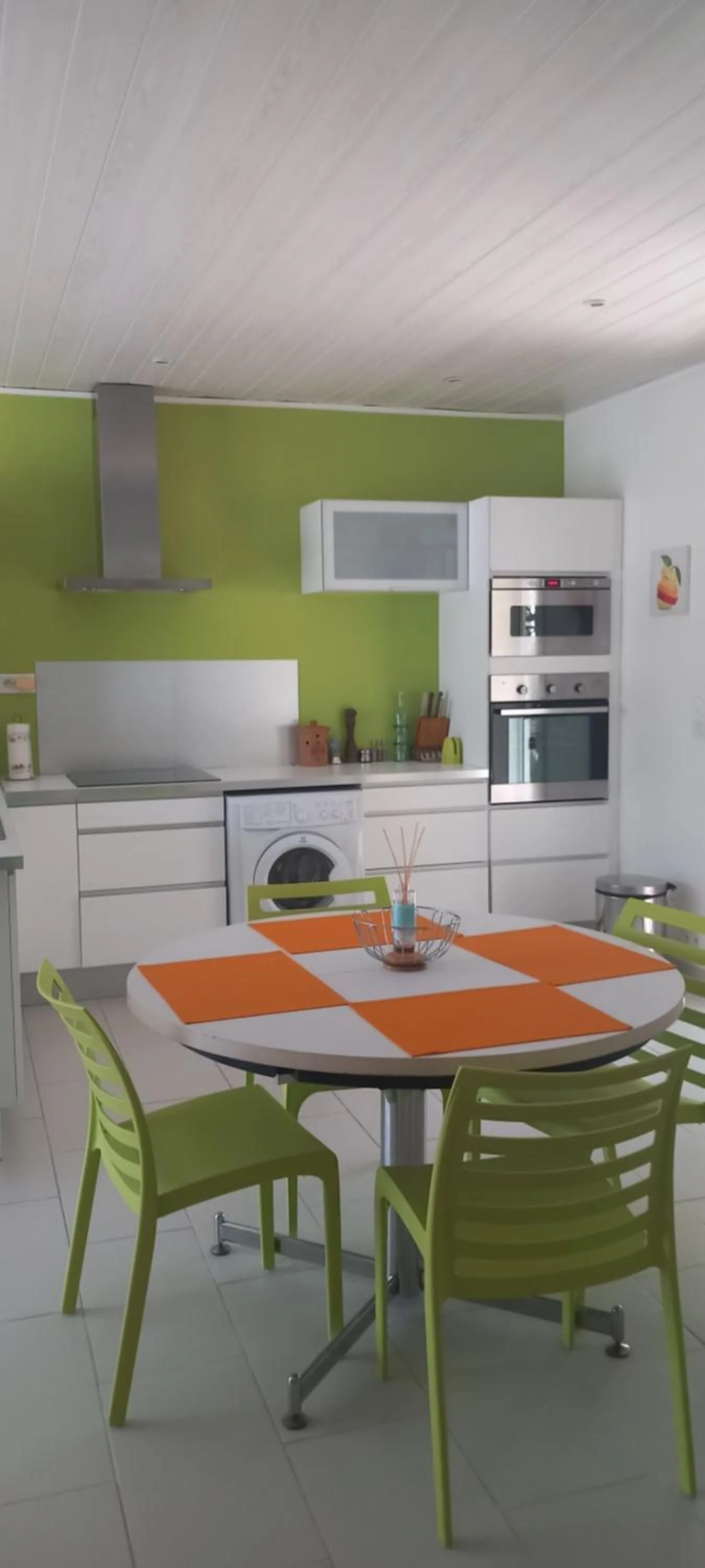 Dining area in Maprovencale