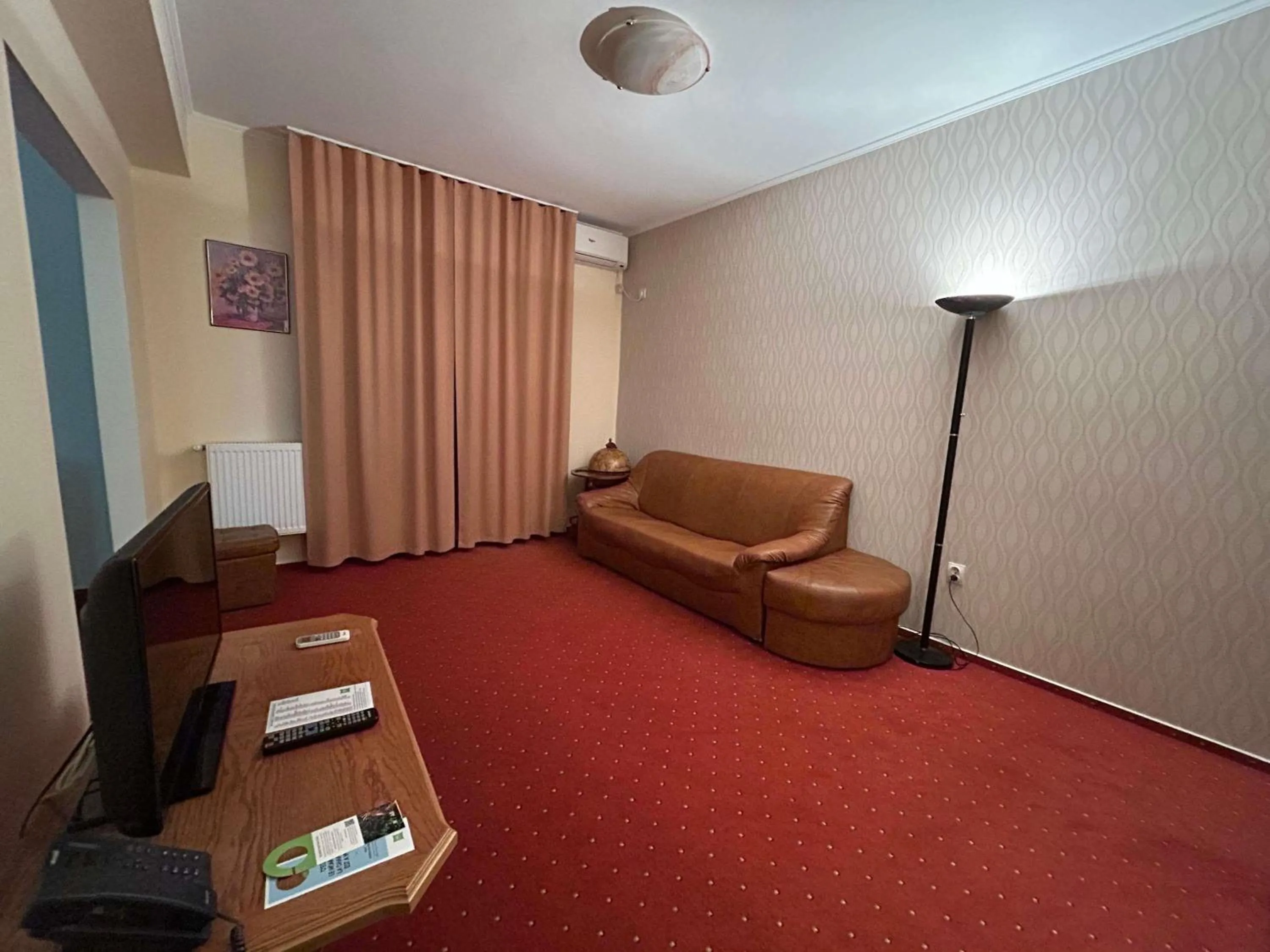 Bedroom in ibis Styles Dunarea Galati