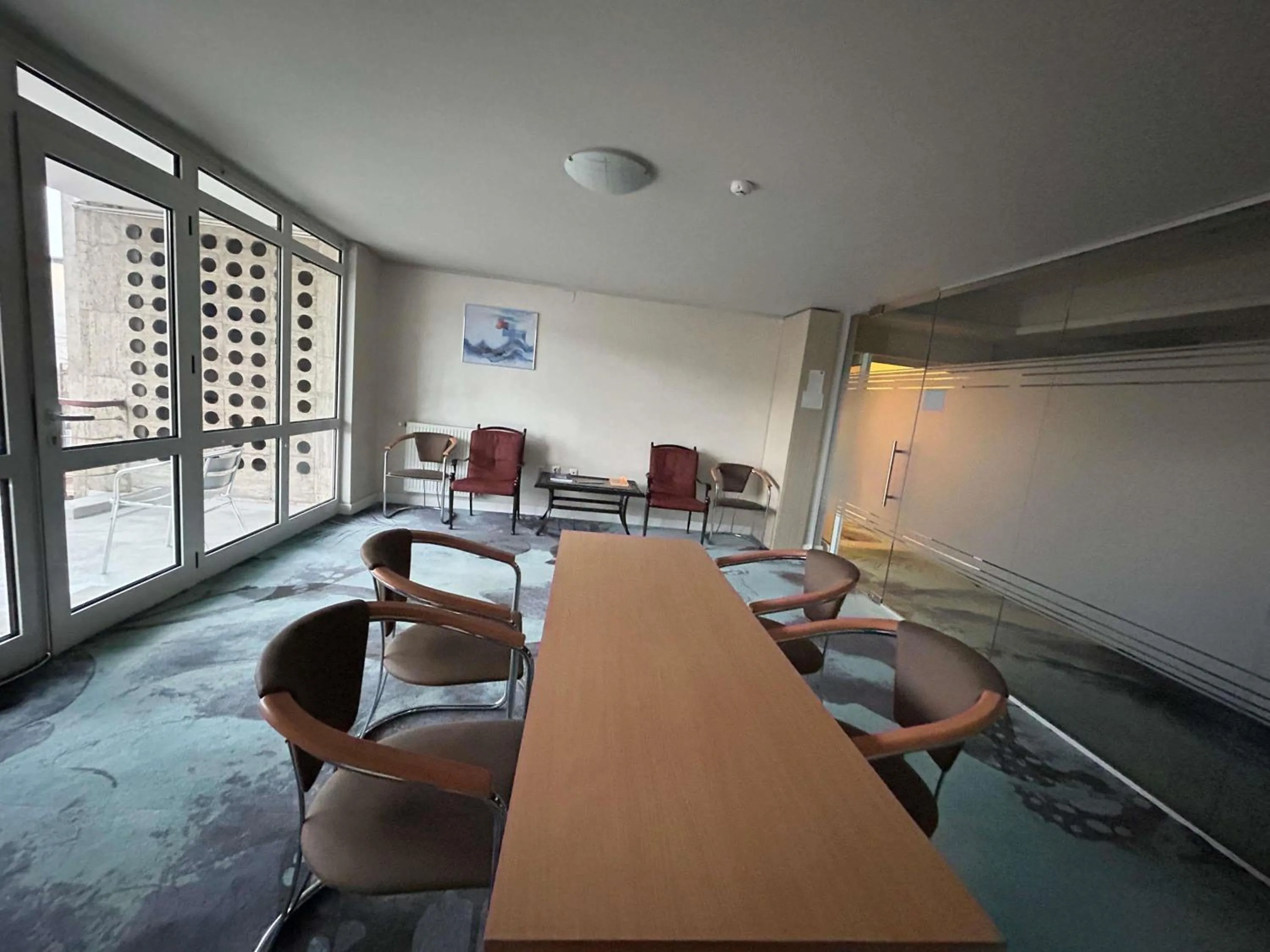 Meeting/conference room in ibis Styles Dunarea Galati