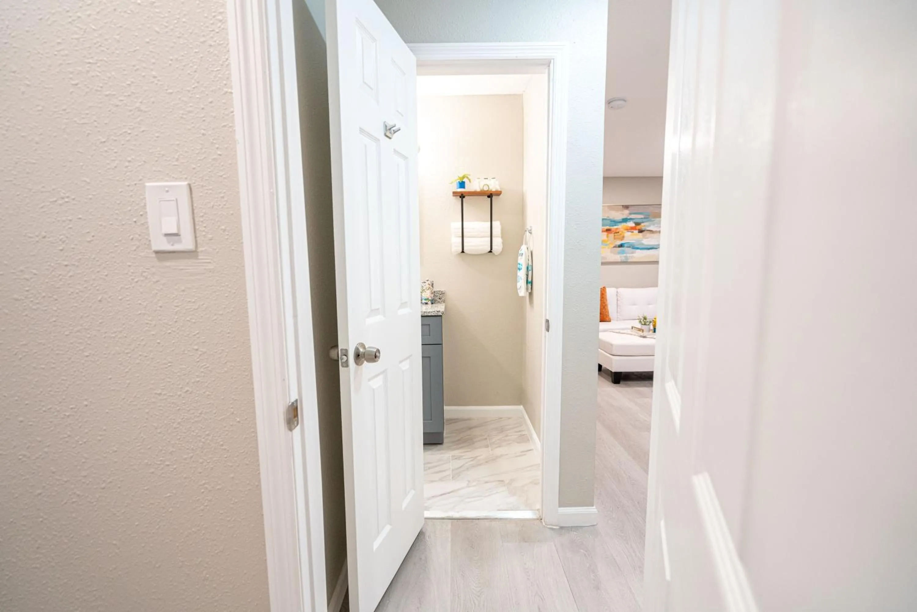 UNIVERSITY SERENITY SUITES