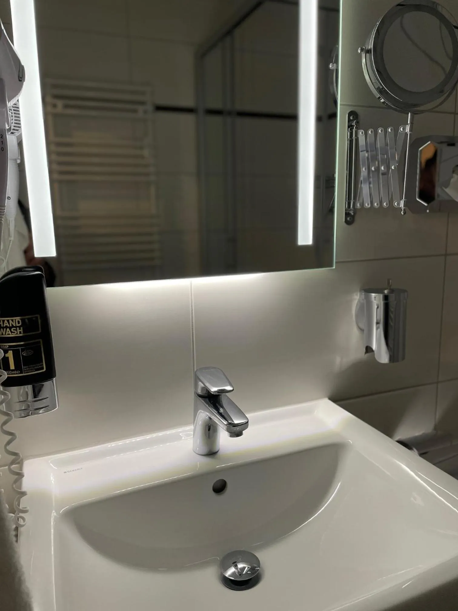 Bathroom in Hotel Harburger Hof