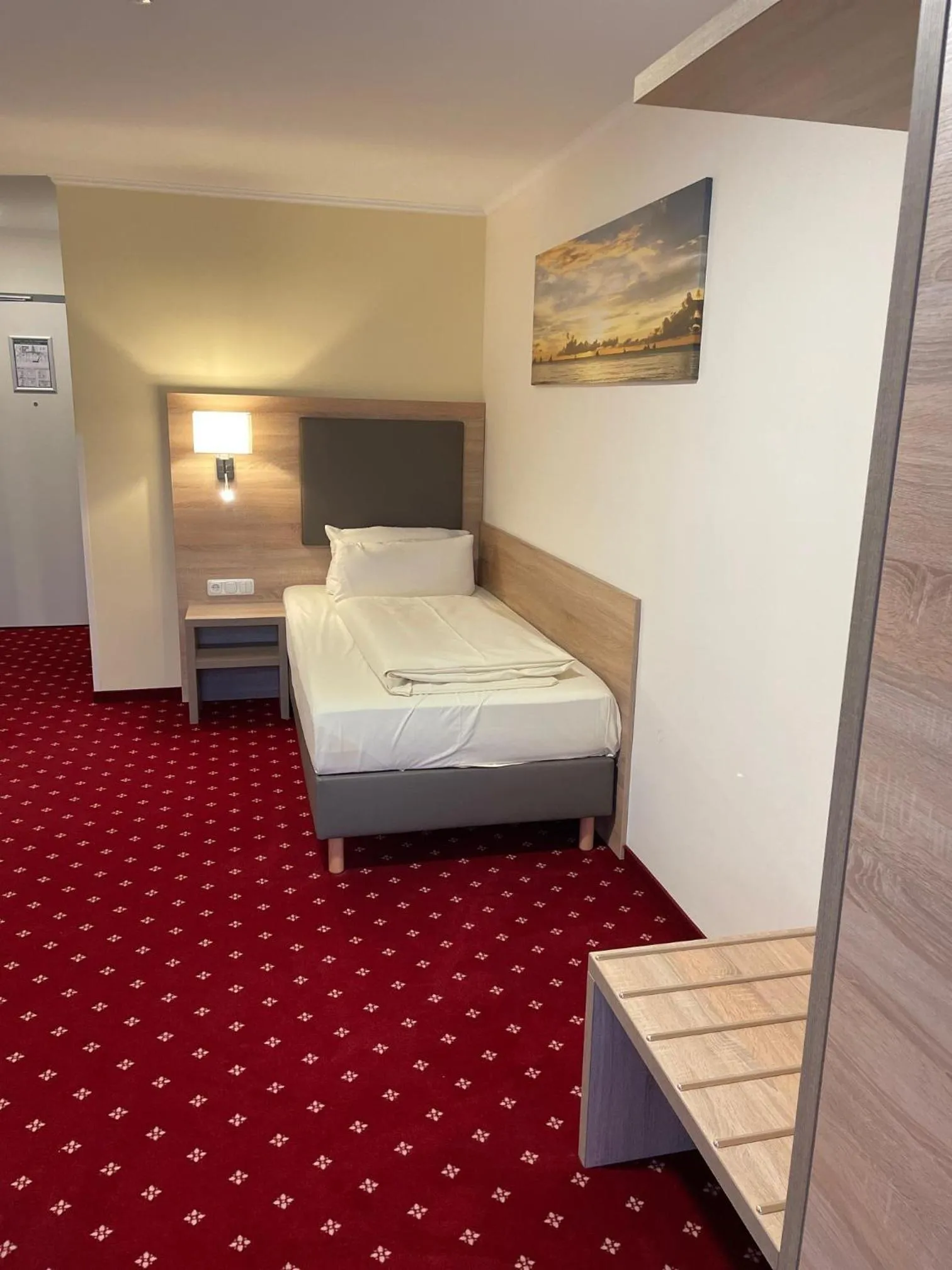 Bed in Hotel Harburger Hof