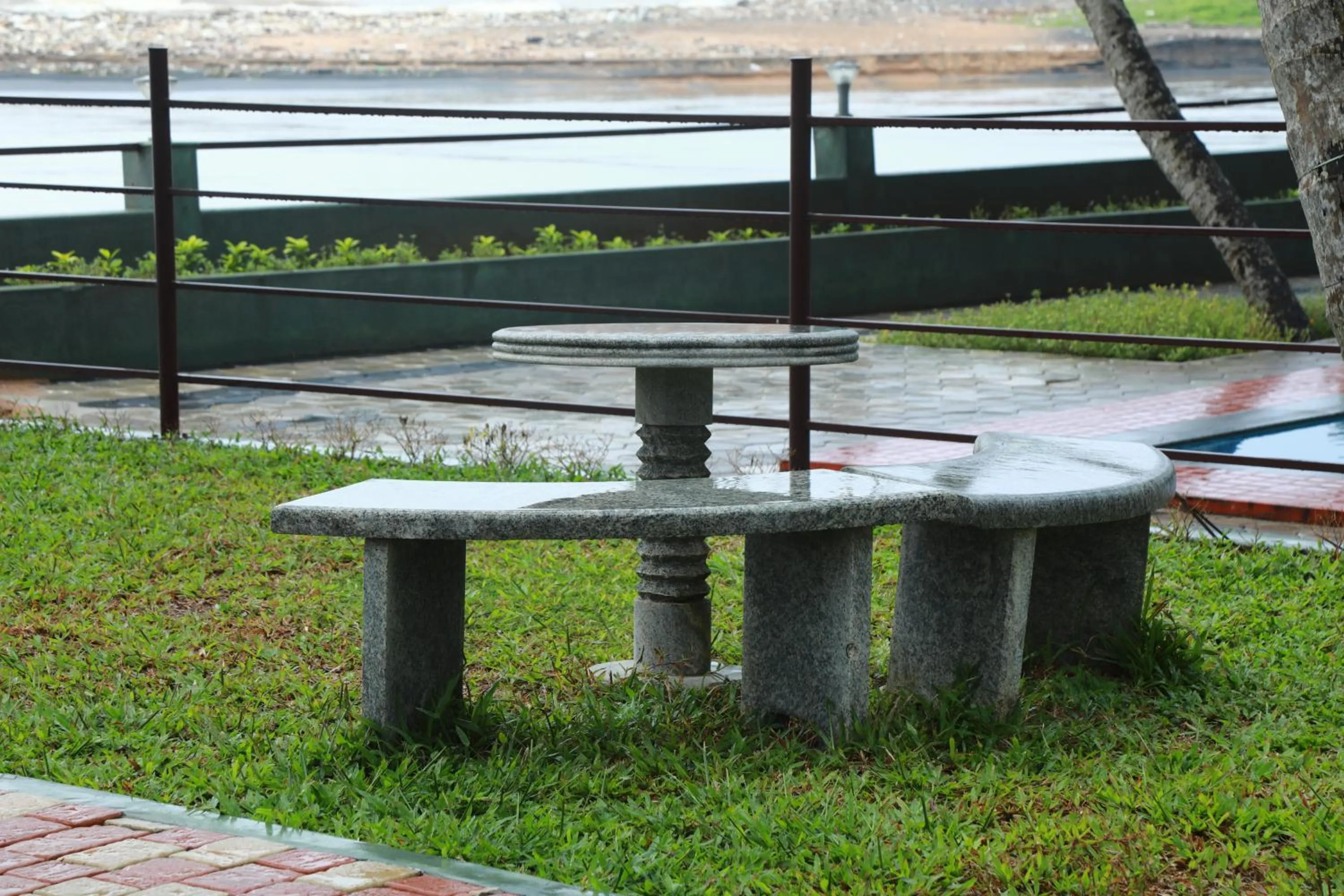 Garden in Lagoona Beach Resort, Kovalam