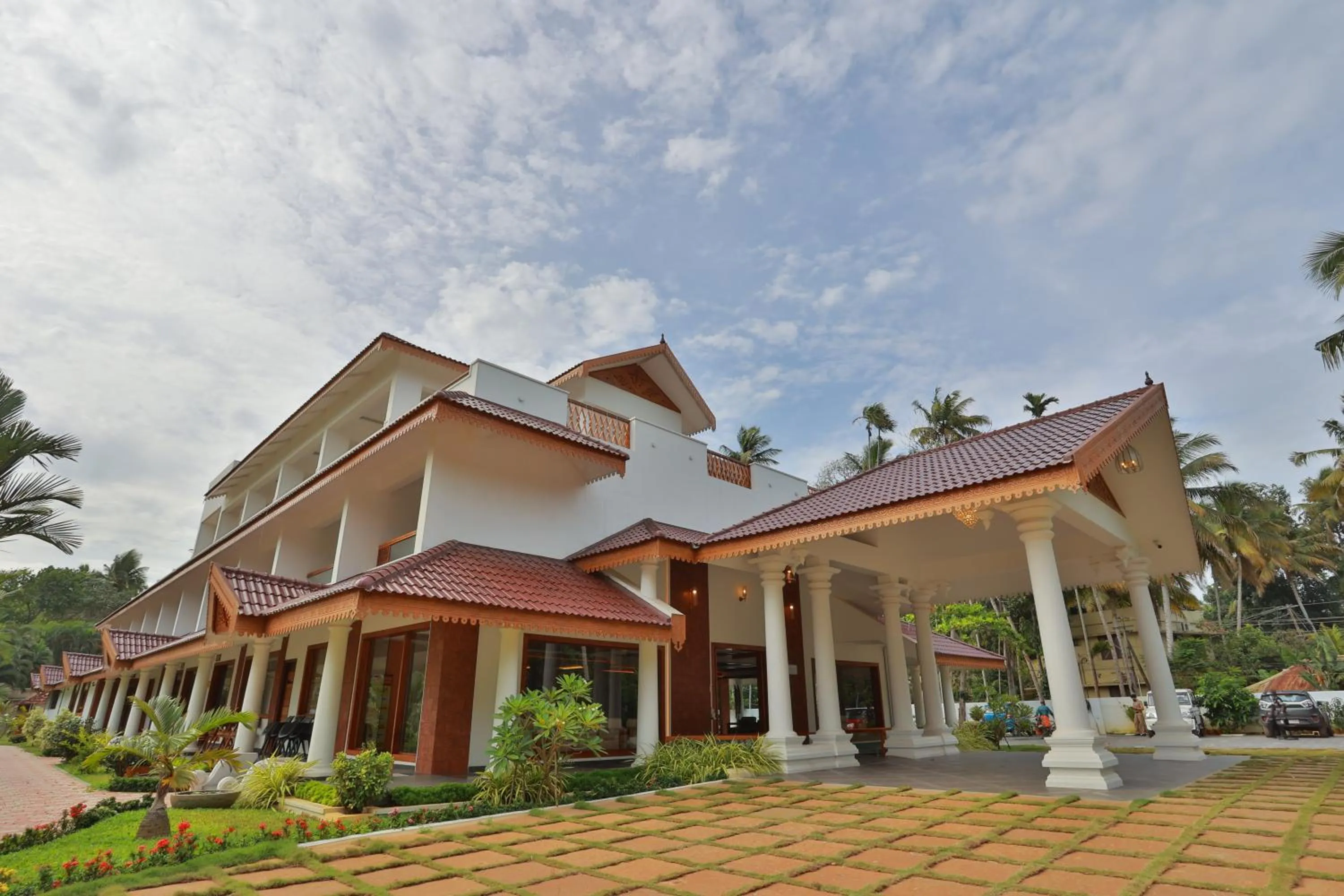 Lagoona Beach Resort, Kovalam