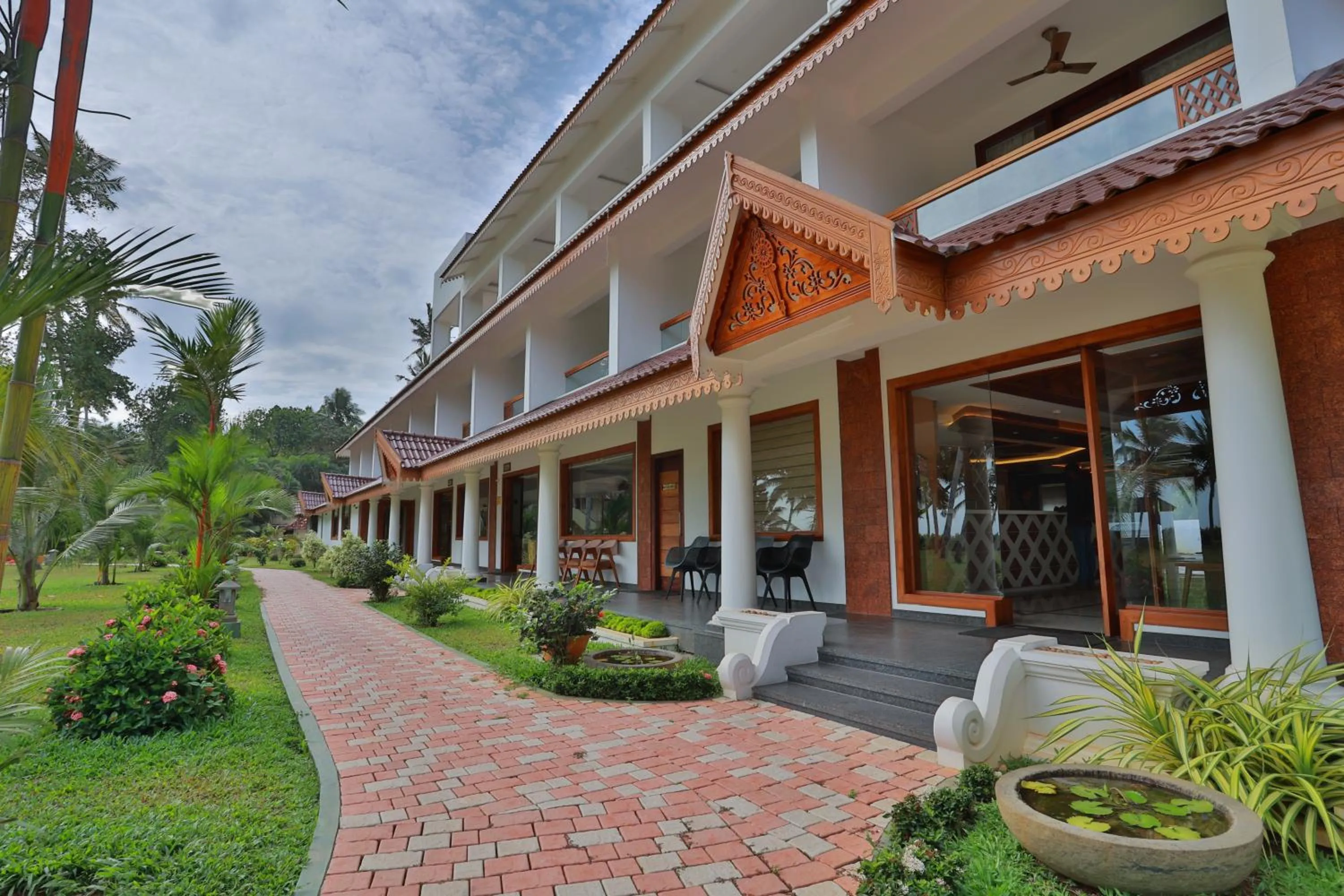 Property building in Lagoona Beach Resort, Kovalam
