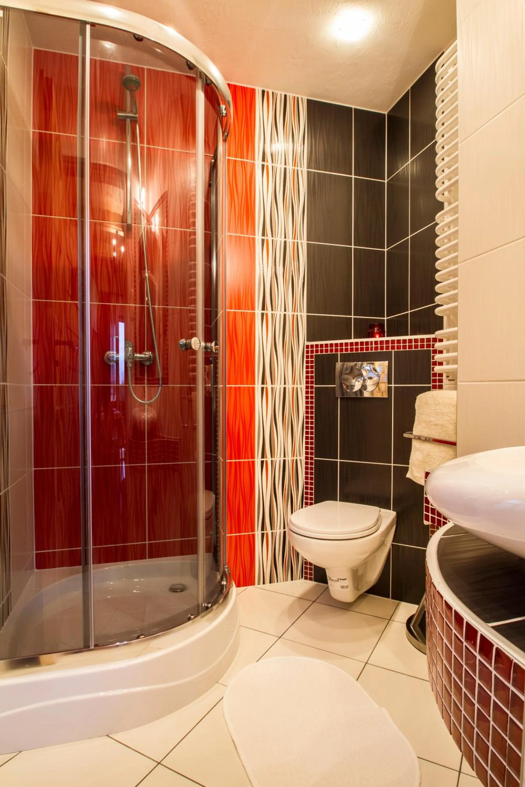 Shower in Domki drewniane Szarotka Górska
