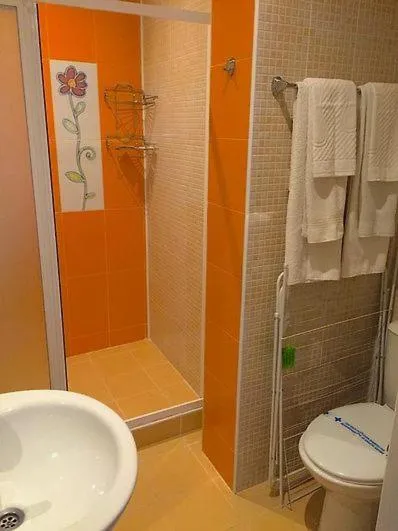 Shower in Хотел Стиляна/Hotel Stilyana