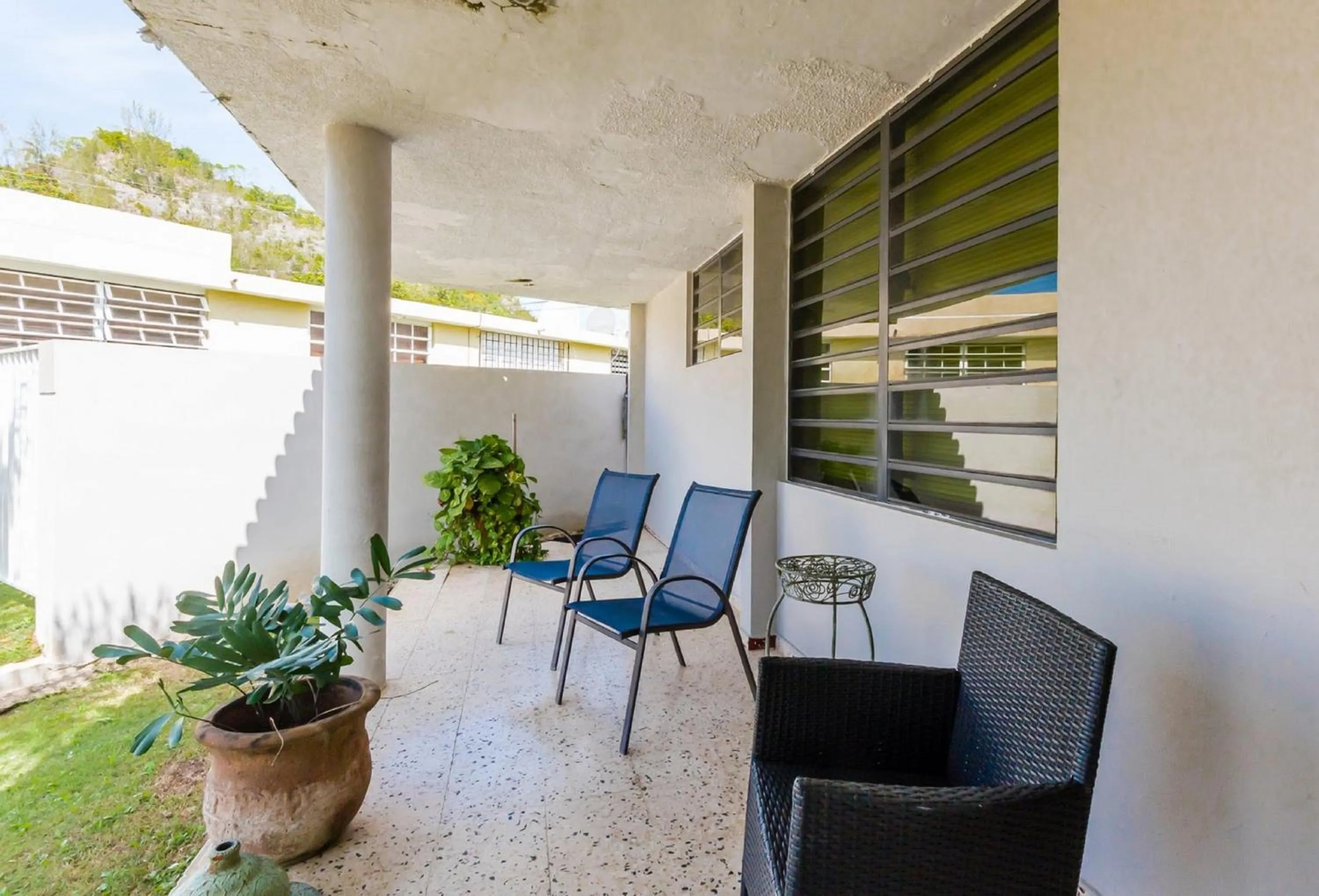 Balcony/Terrace in Atenas City Inn