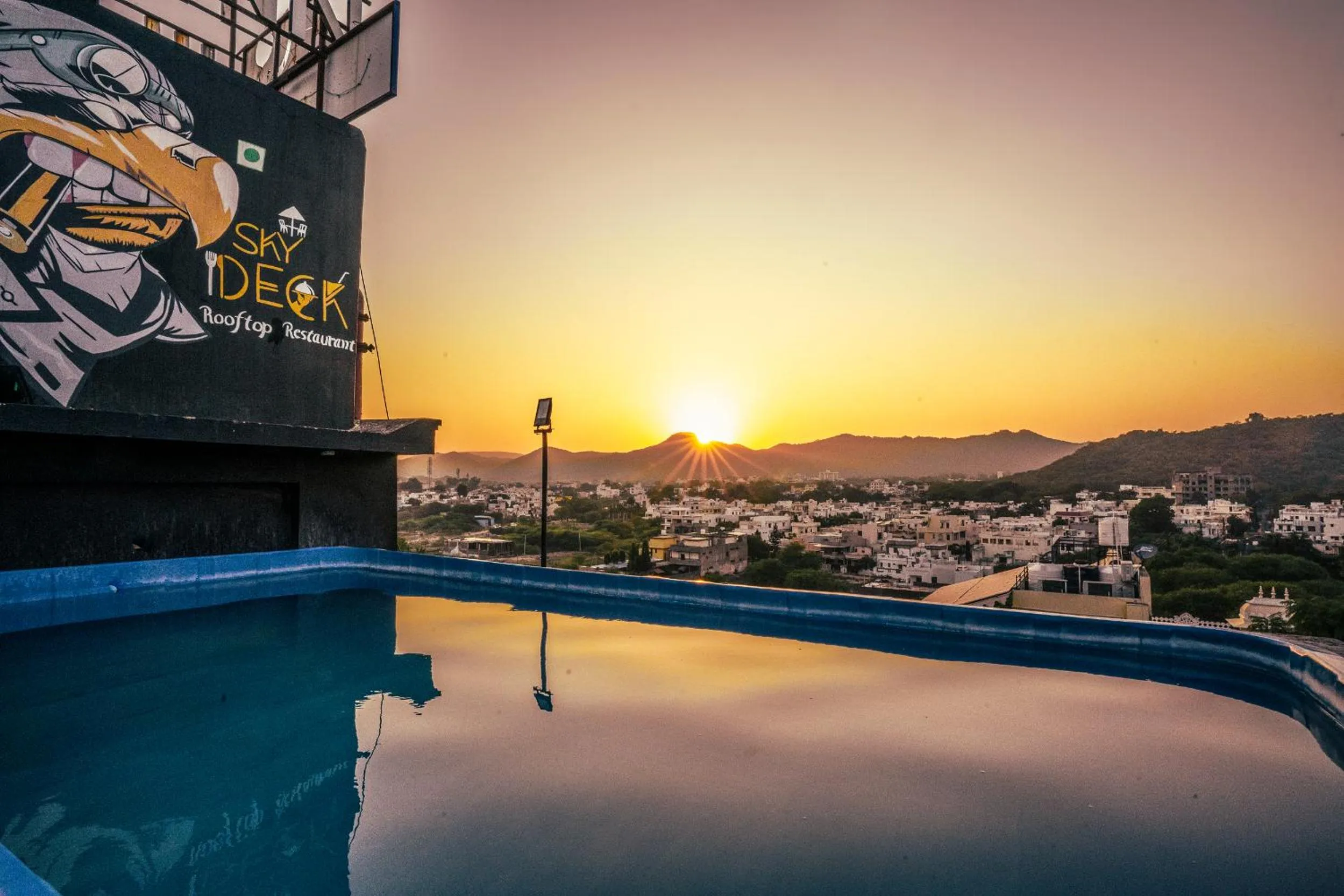 Swimming pool in Villa Tha Gadh Bansiya