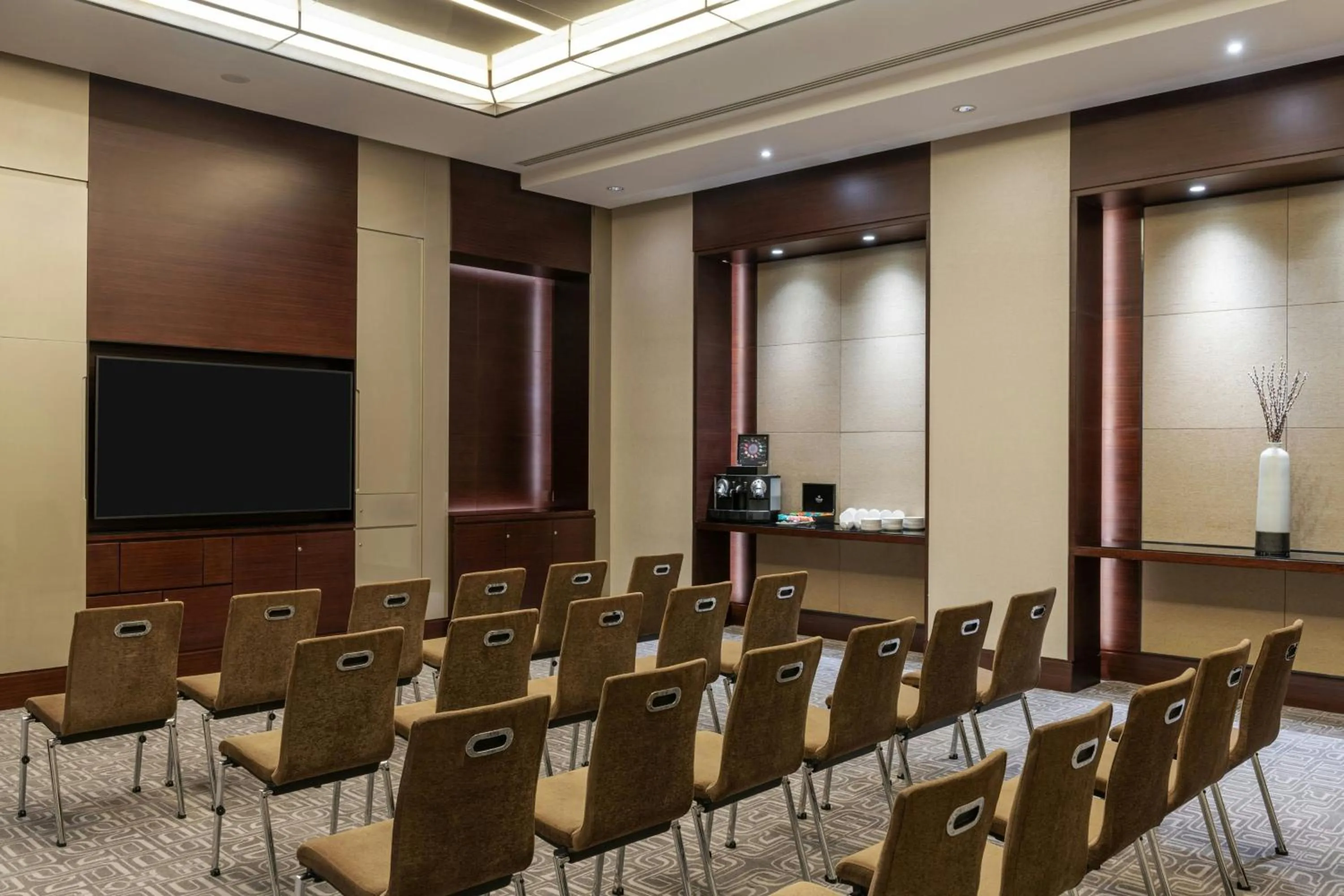 Meeting/conference room in Le Meridien City Centre Bahrain