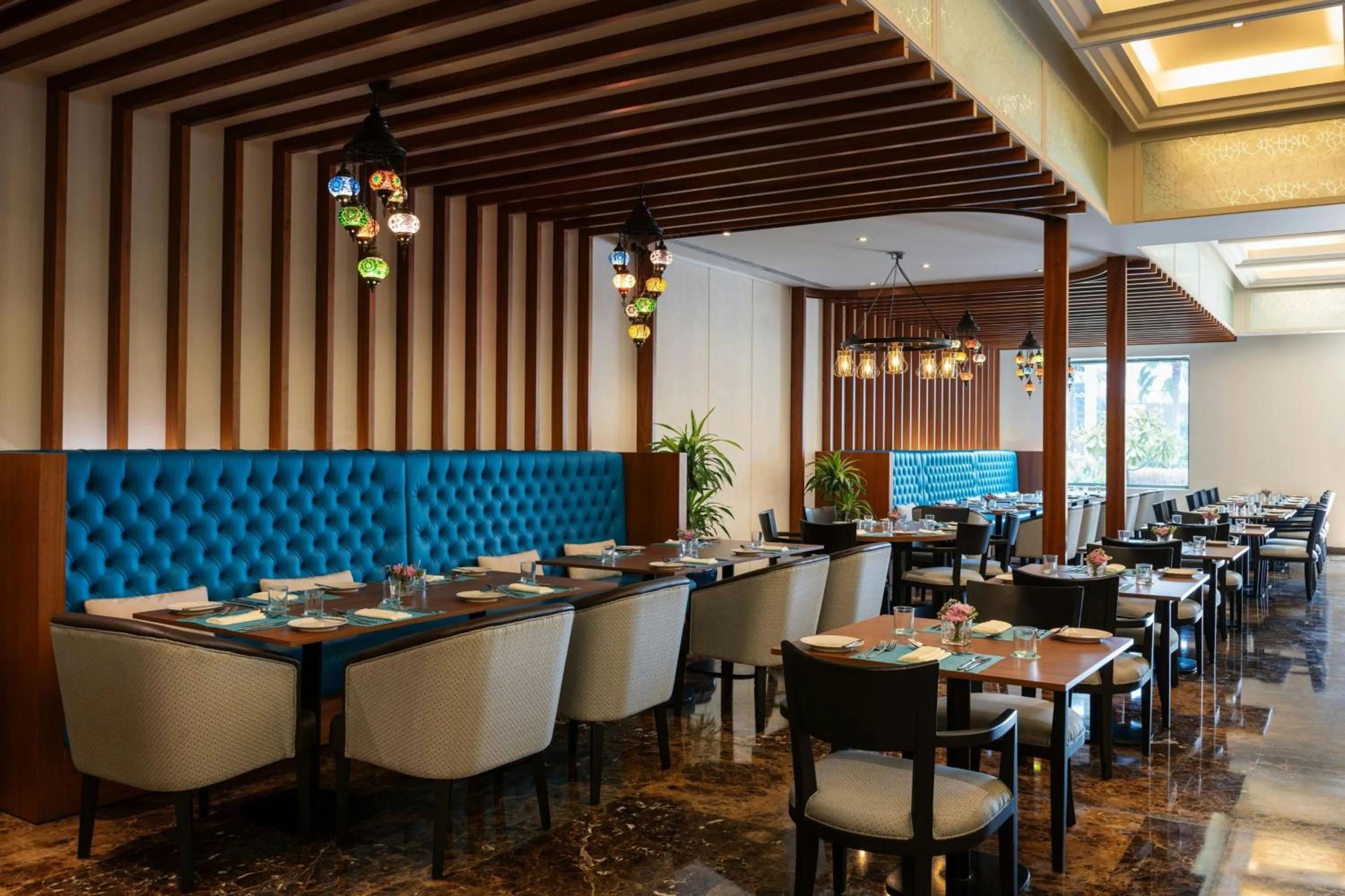 Restaurant/places to eat in Le Meridien City Centre Bahrain