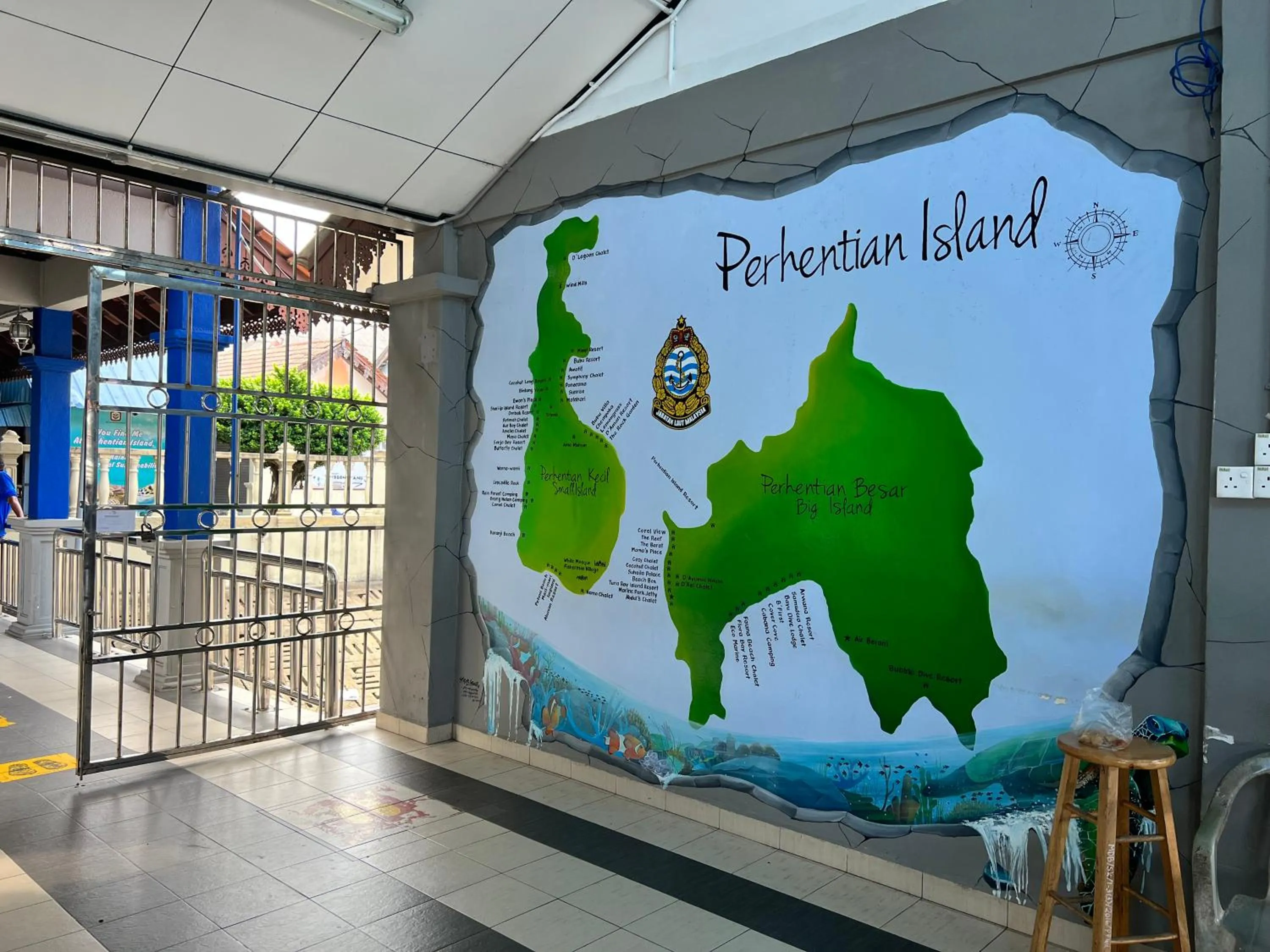 Logo/Certificate/Sign in Mama's Chalet Pulau Perhentian Besar