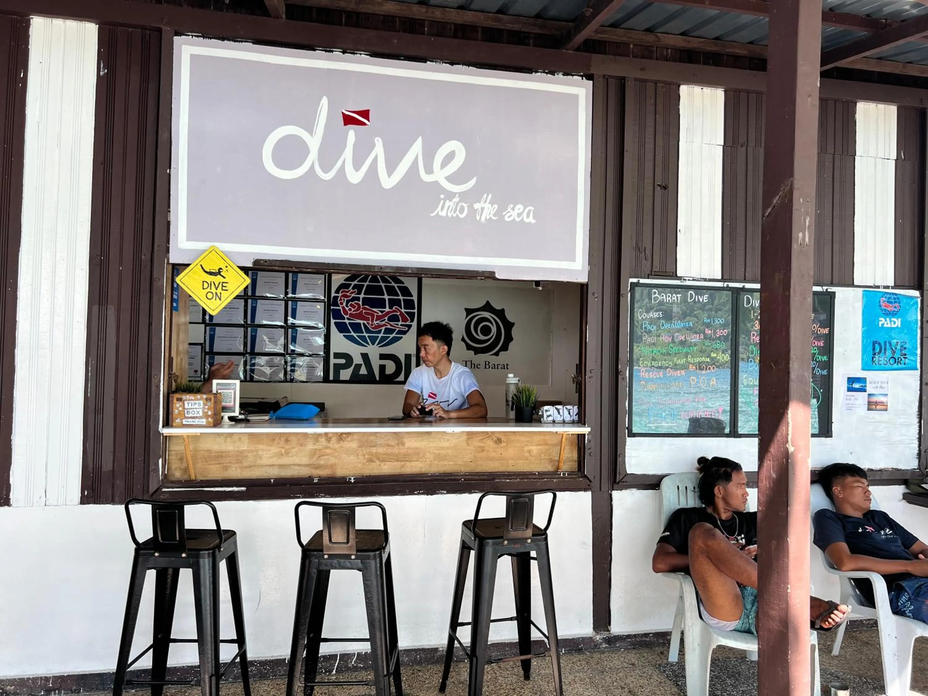 Mama's Chalet Pulau Perhentian Besar