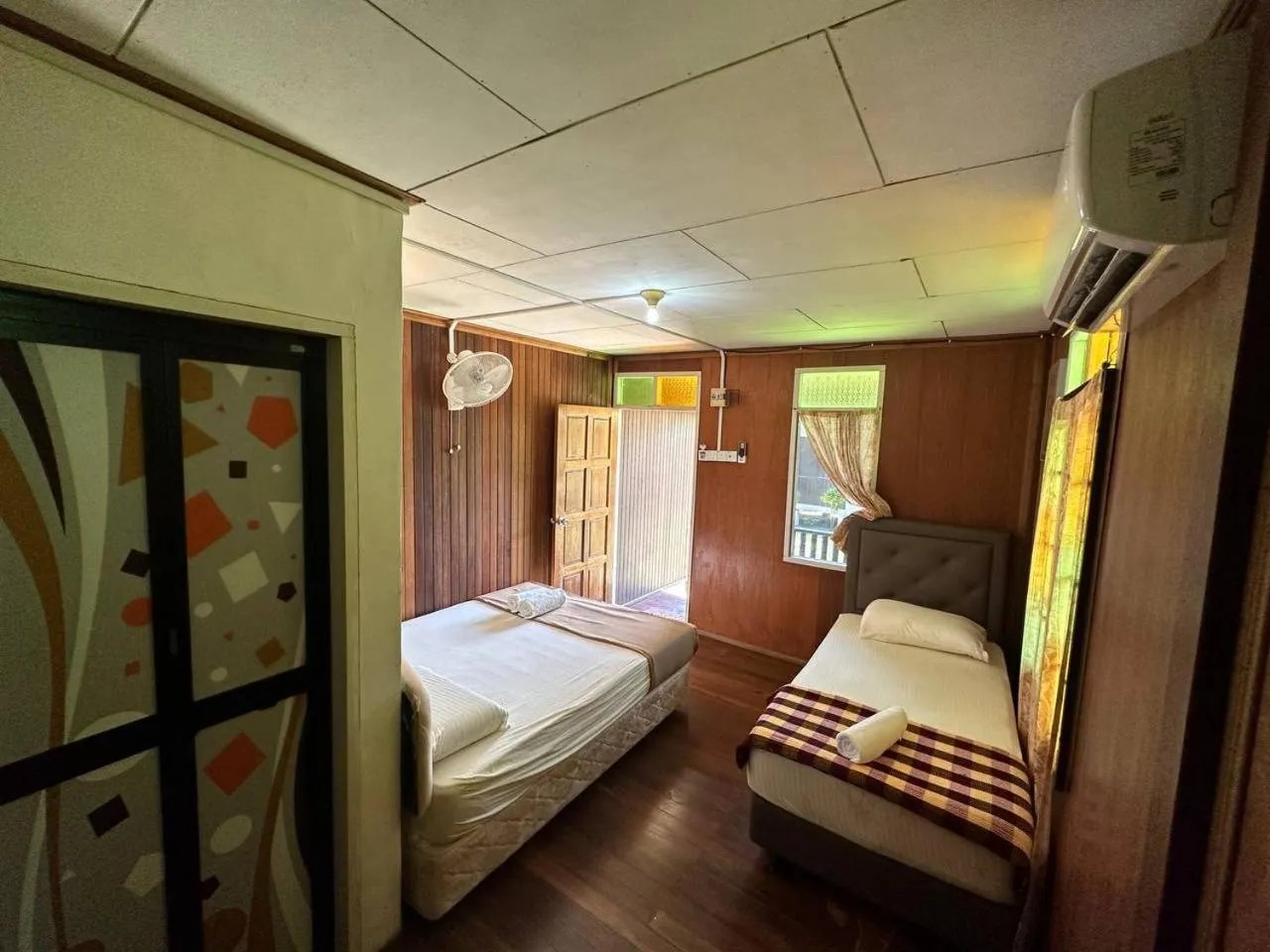 Bed in Mama's Chalet Pulau Perhentian Besar