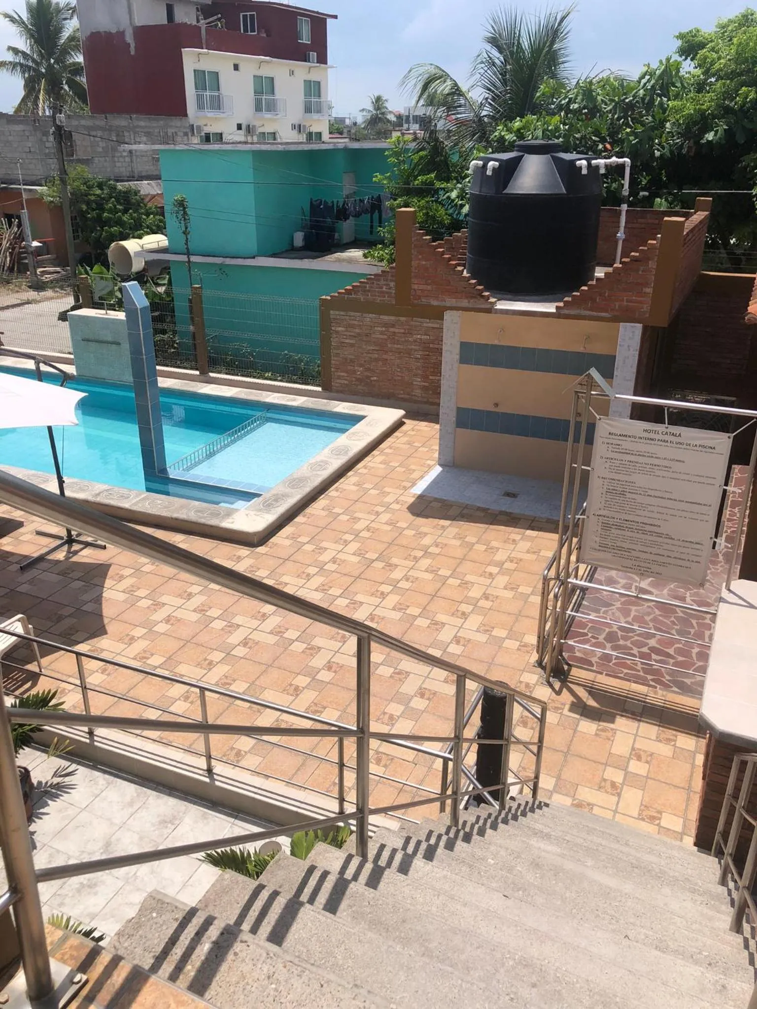 Swimming pool in Hotel Catala