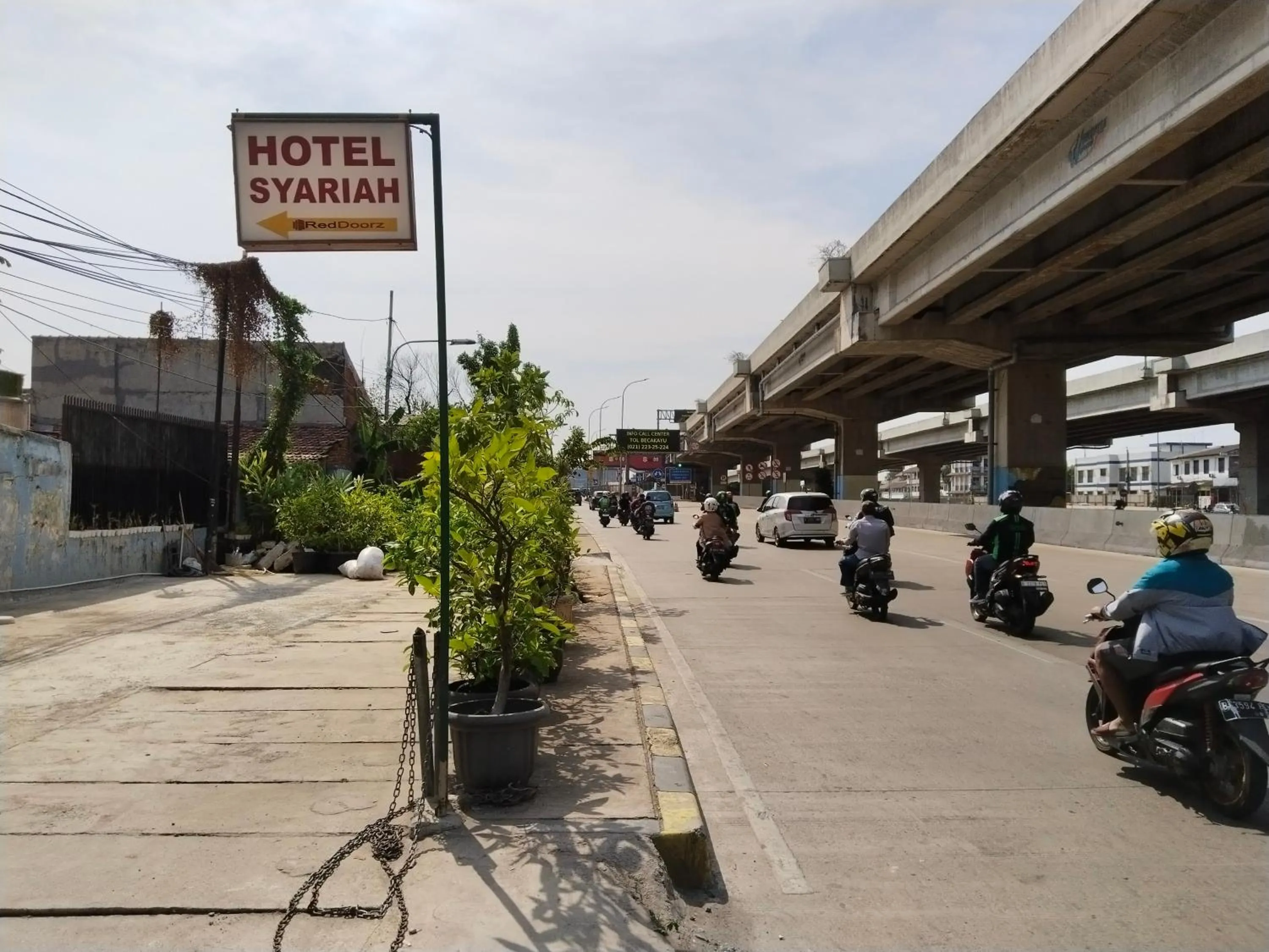 Facade/entrance in Hotel Global Syariah