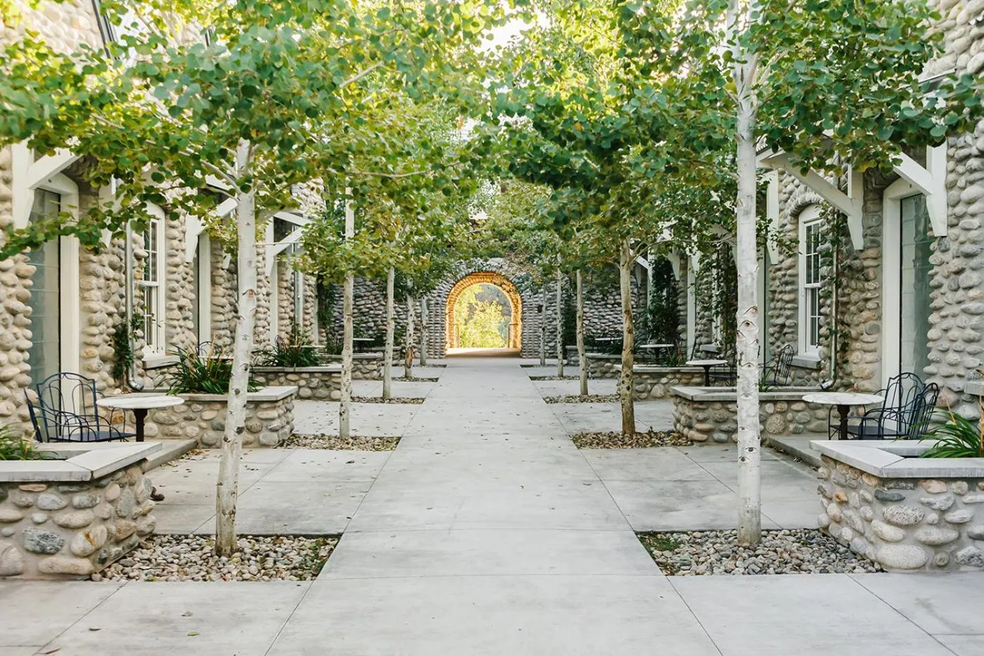 Patio in Surf Hotel & Chateau