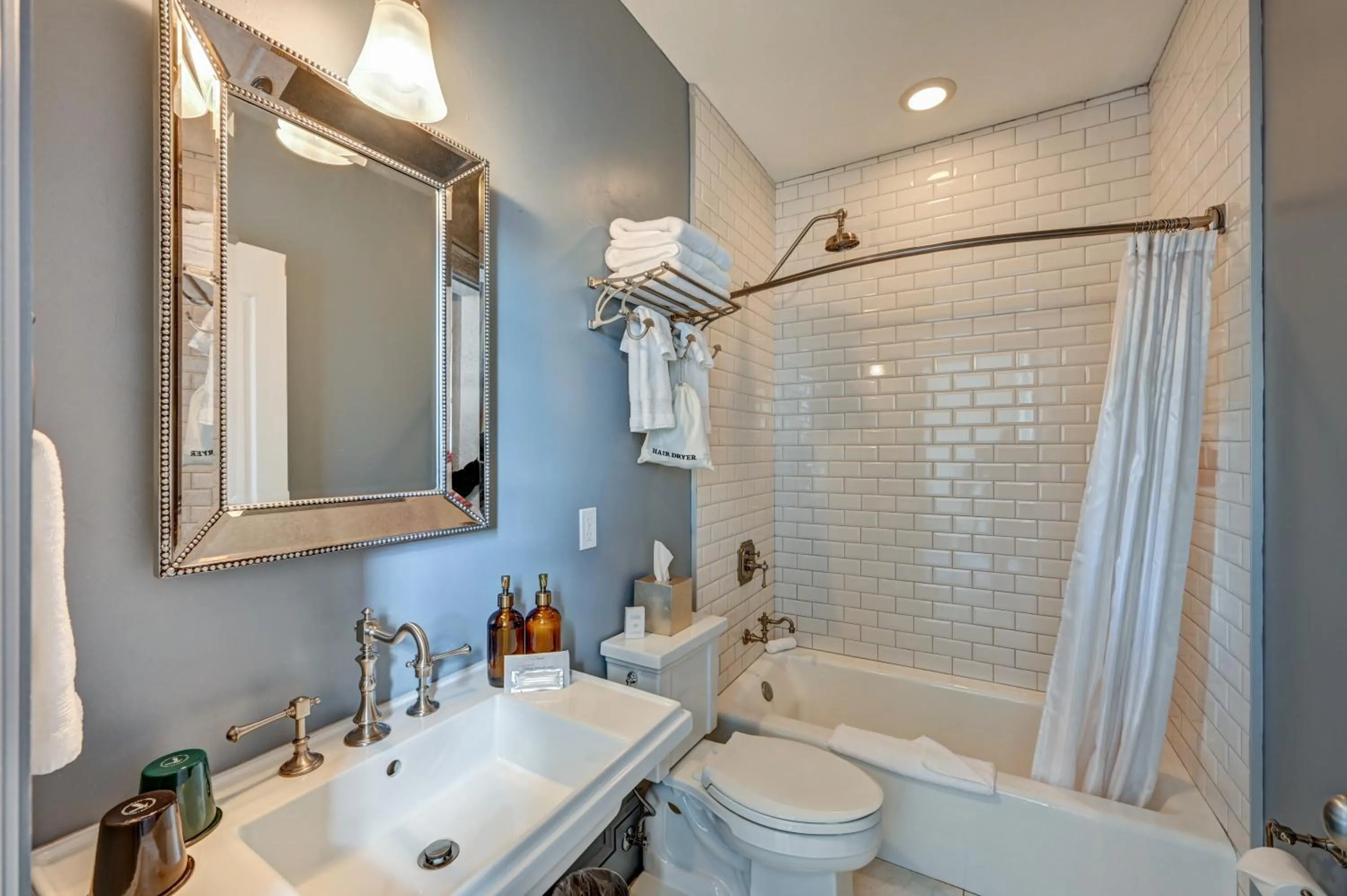 Bathroom in Surf Hotel & Chateau